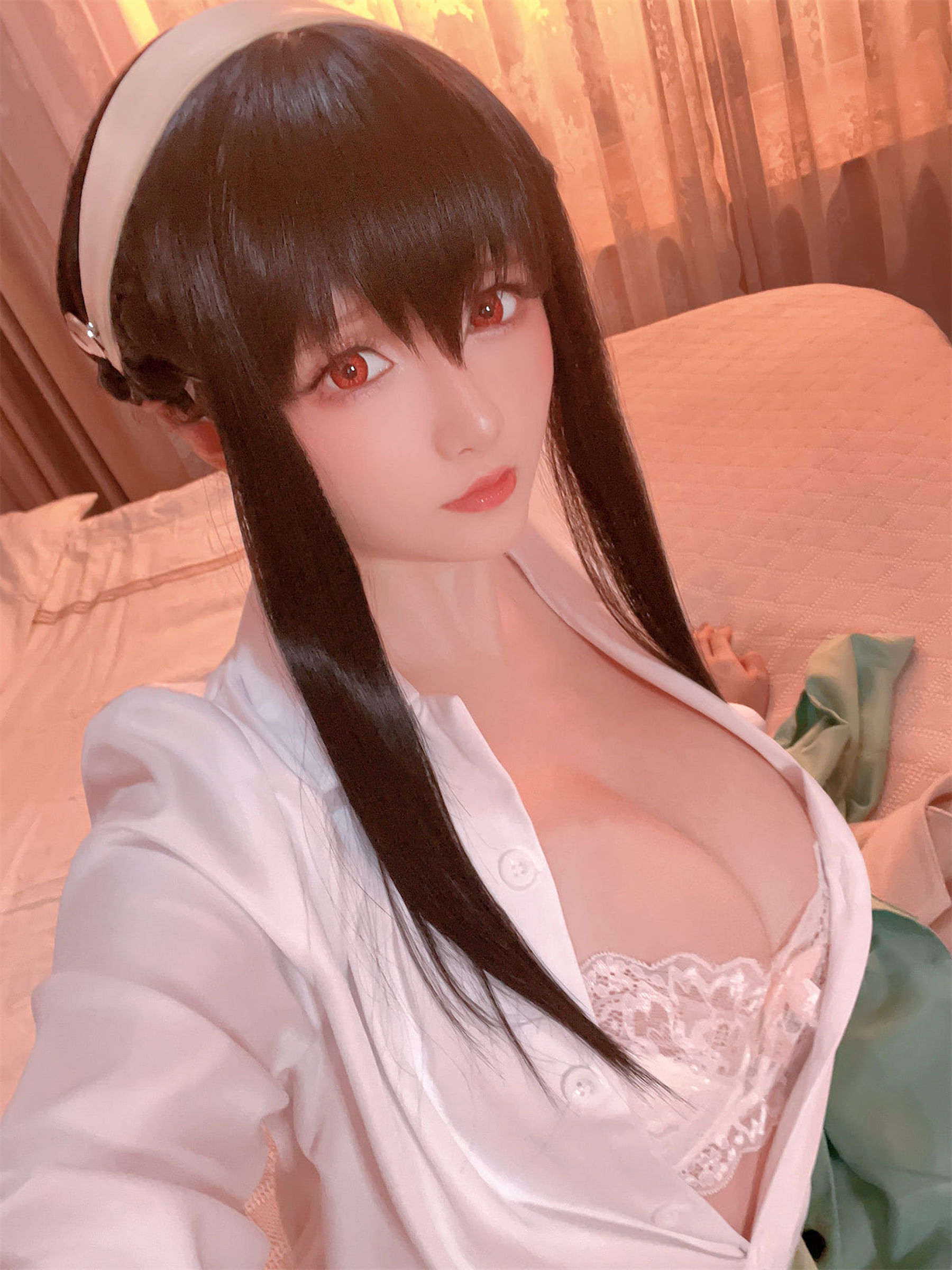 [福利COS] Coser小姐姐星之迟迟 - 圣诞节 约尔 OL制服