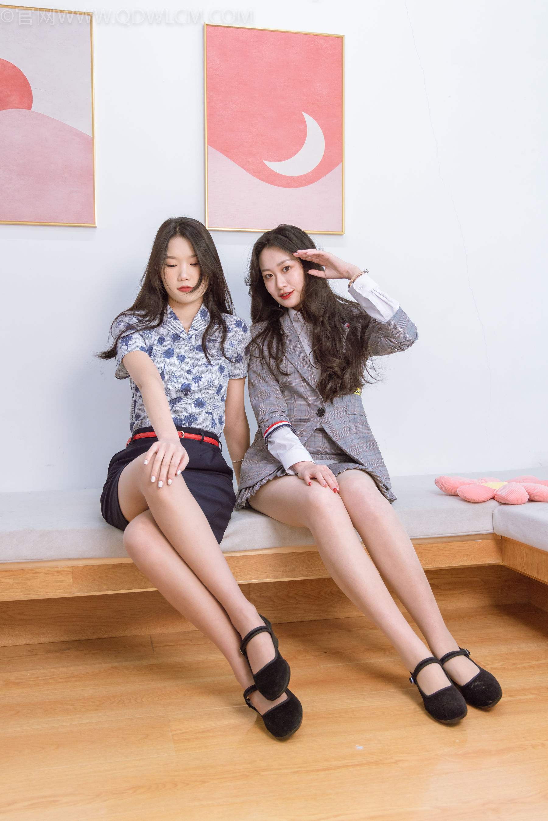 物恋传媒 - Chiness Model  No.1402 小竹&小敏-悠闲午后 - 图库库