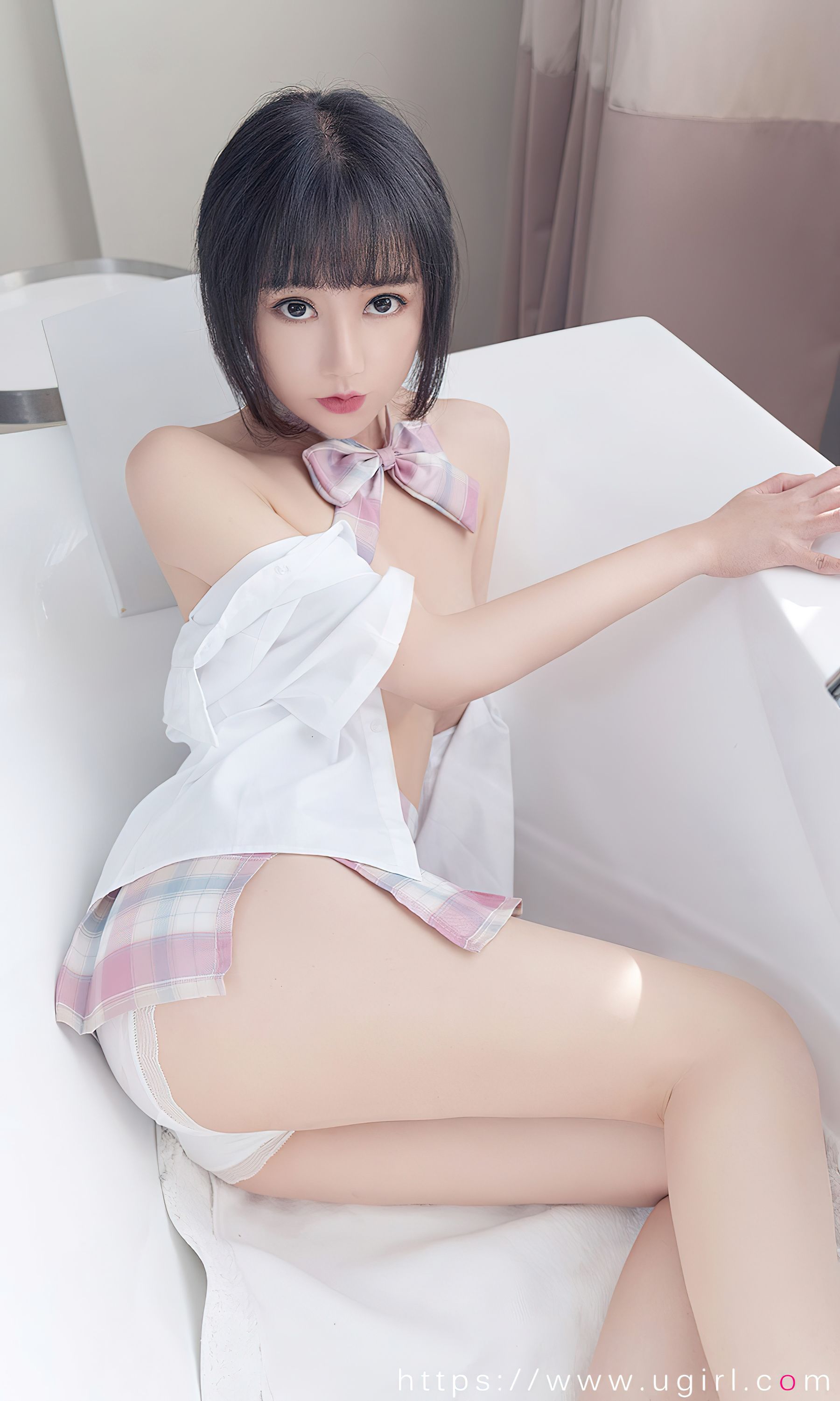 View - [Ugirls]爱尤物 - Love Beauty  No.2561 夏之光的洗礼 夏瑶 - 图库库