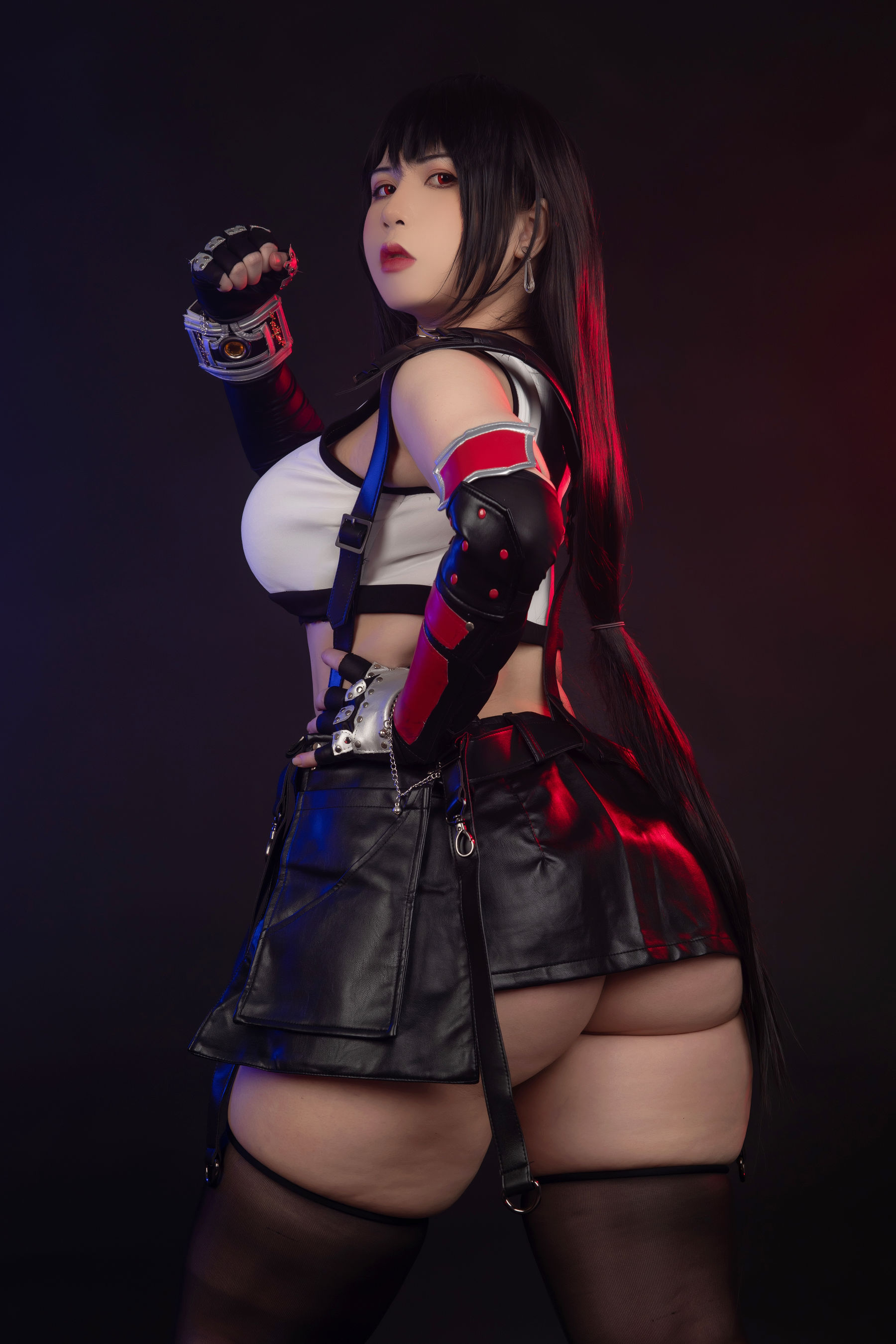 Uy Uy - Tifa Lockhart