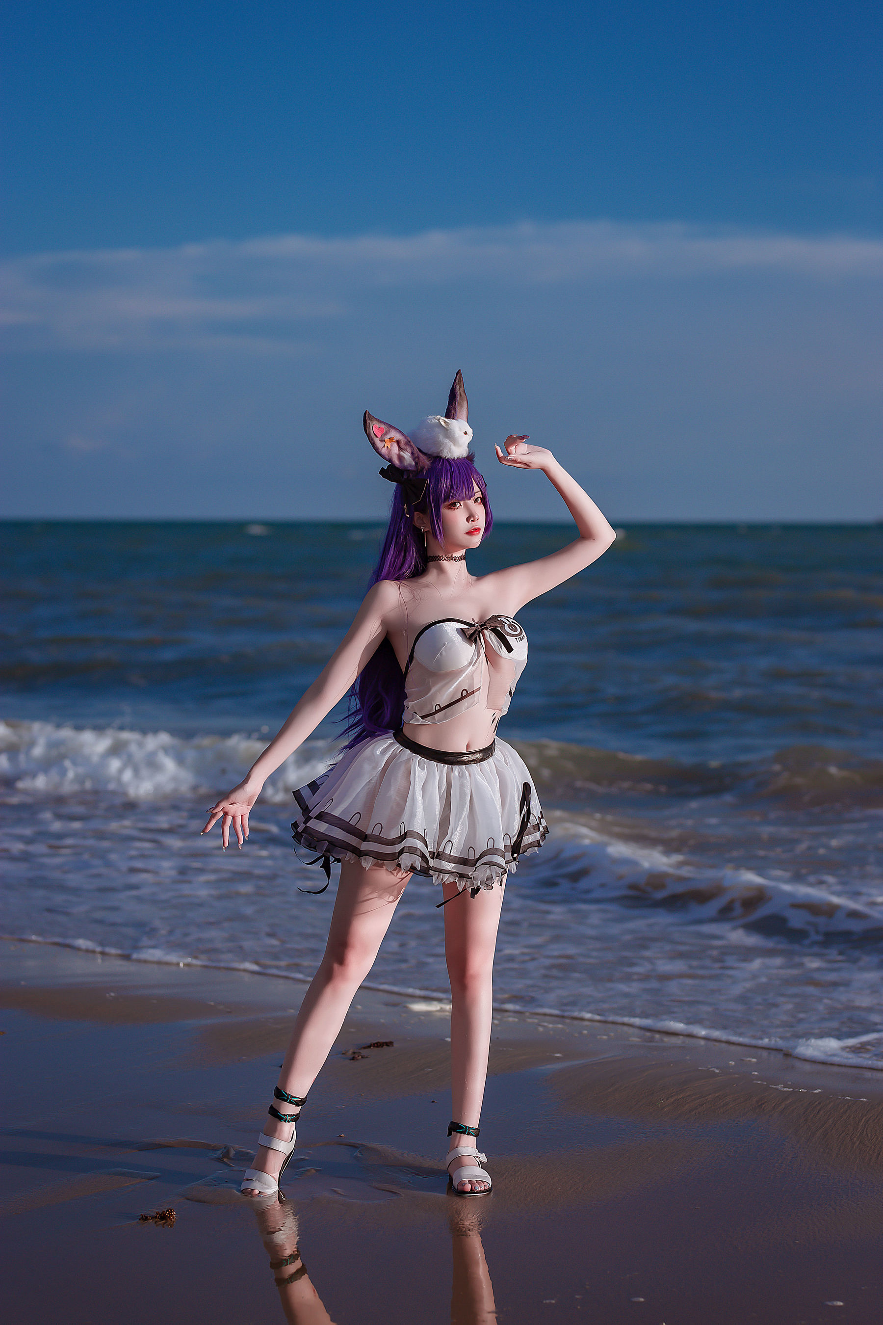 人气Coser 二佐Nisa - 泰拉夏日纪事 方舟暗索泳装