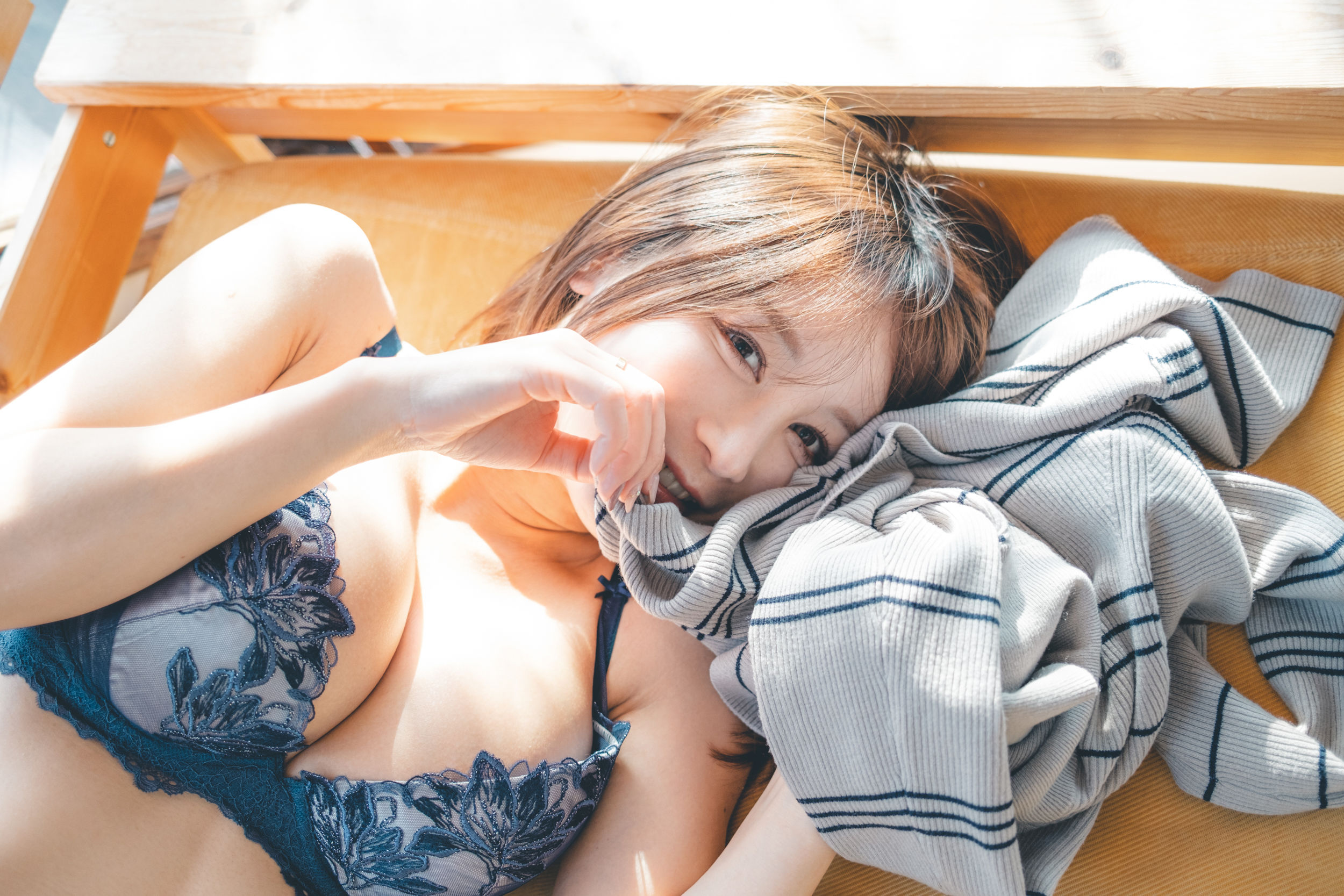 いくみ – (193iKkyu3) [Fantia] 2023年04月 I like taking casual photos with compact digital cameras too