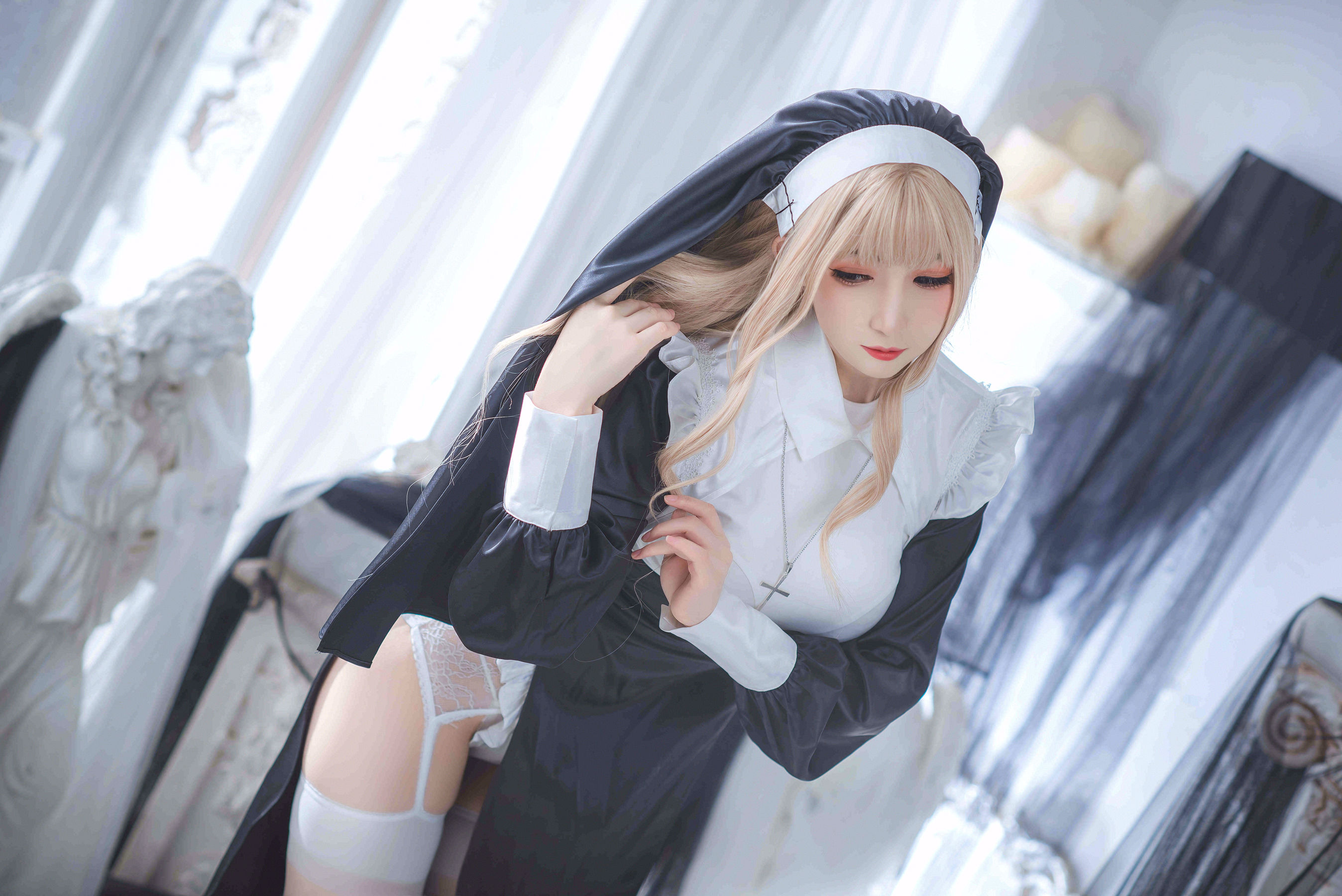 Coser 衣衣 - 修女