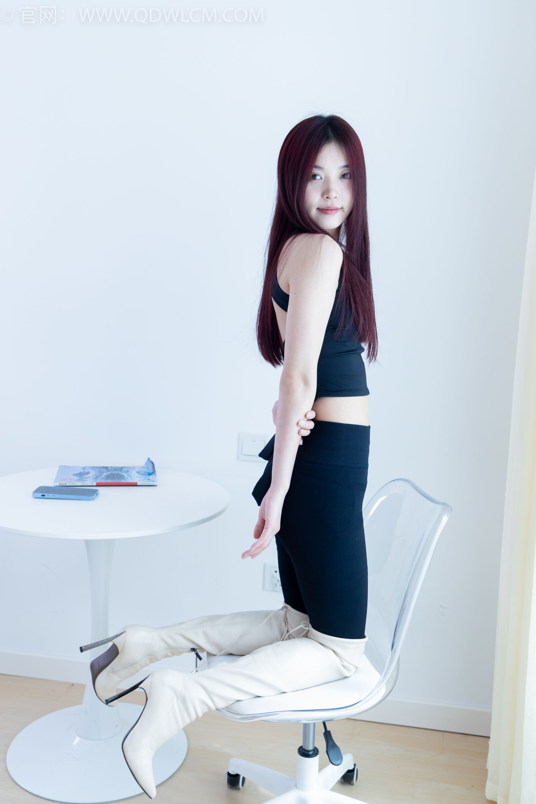 View - 物恋传媒 - Chiness Model  No.1982 茯苓 -鸟的眼睛 - 图库库