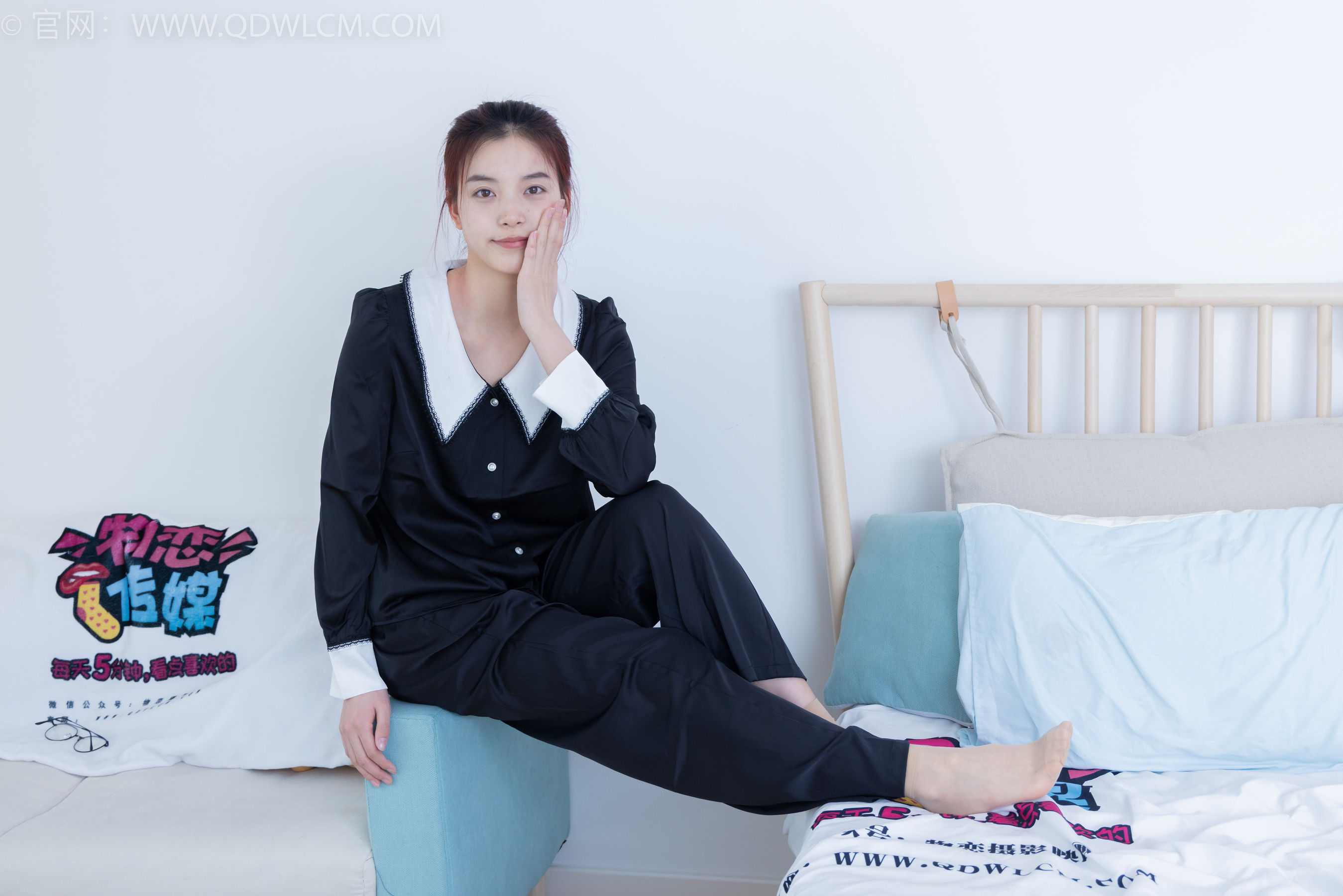 View - 物恋传媒 - Chiness Model  No.1978 茯苓 -海棠念 - 图库库