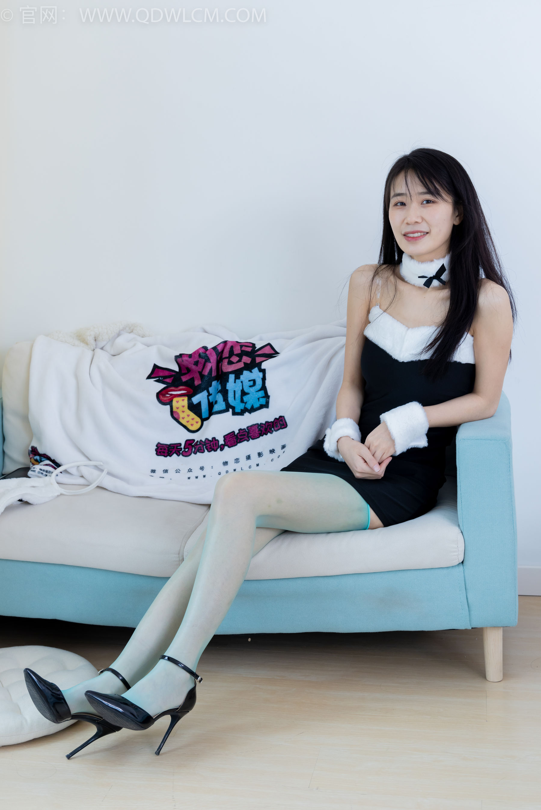 View - 物恋传媒 - Chiness Model  No.1981 菜菜 -繁星闪烁 - 图库库