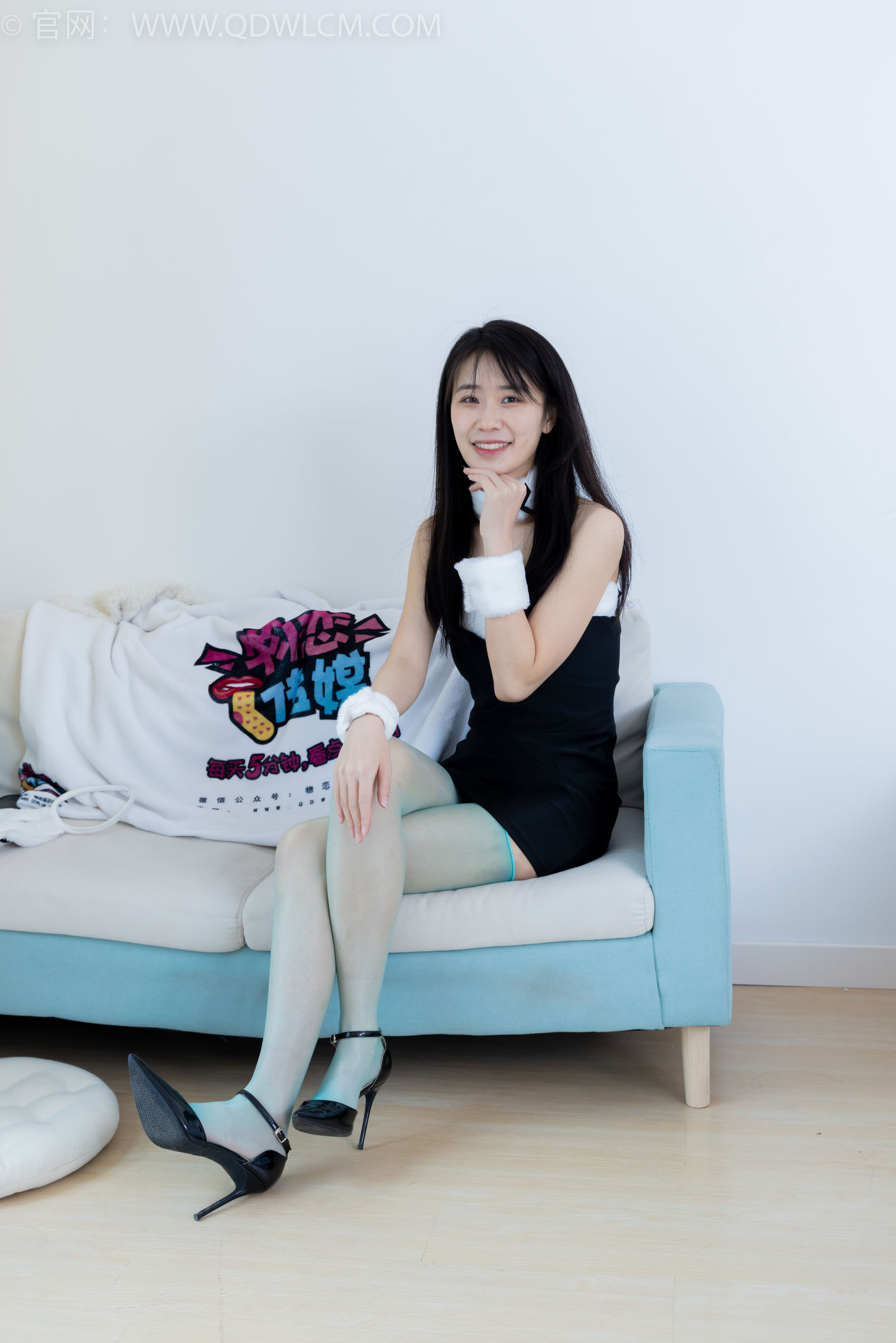 View - 物恋传媒 - Chiness Model  No.1981 菜菜 -繁星闪烁 - 图库库