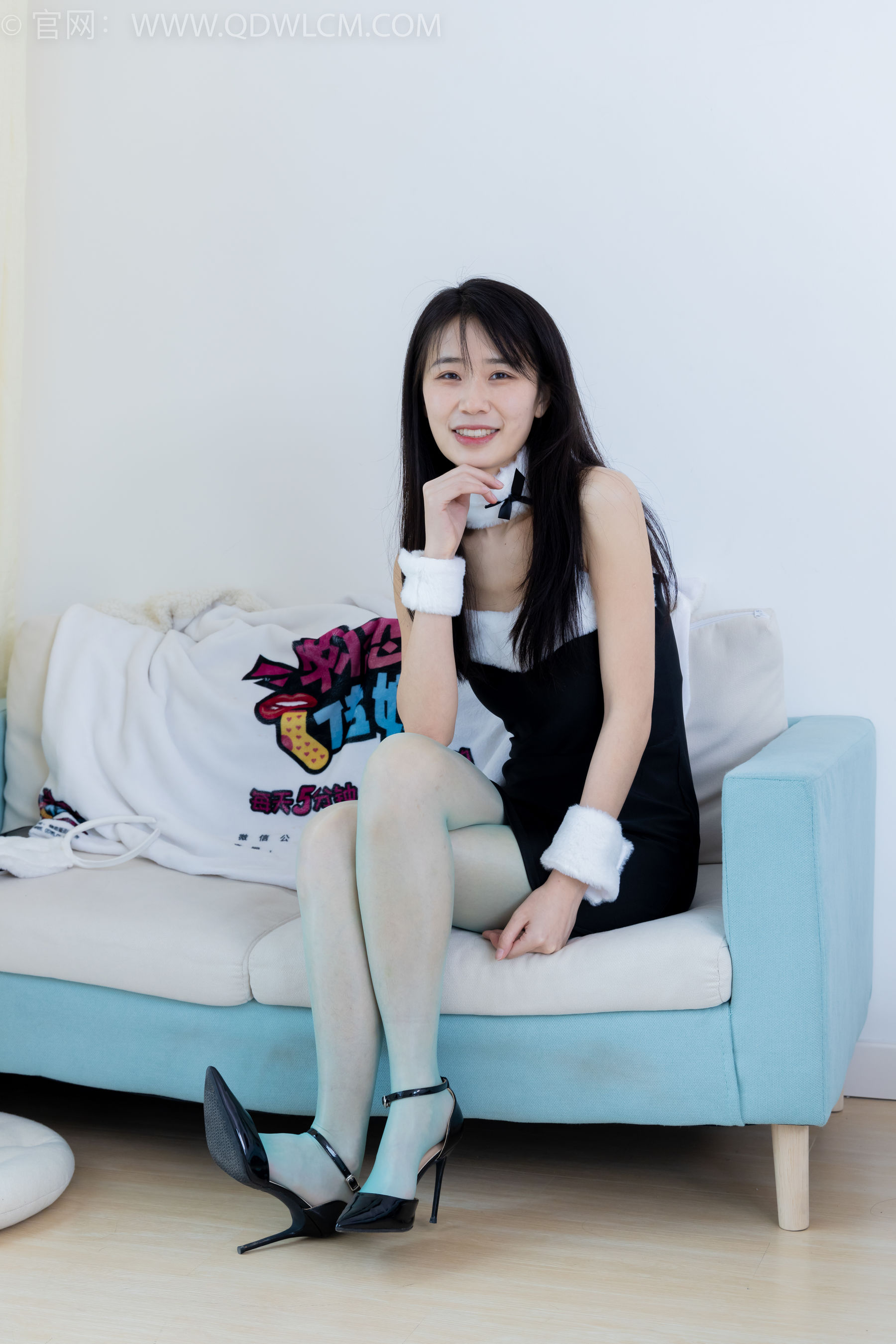 View - 物恋传媒 - Chiness Model  No.1981 菜菜 -繁星闪烁 - 图库库