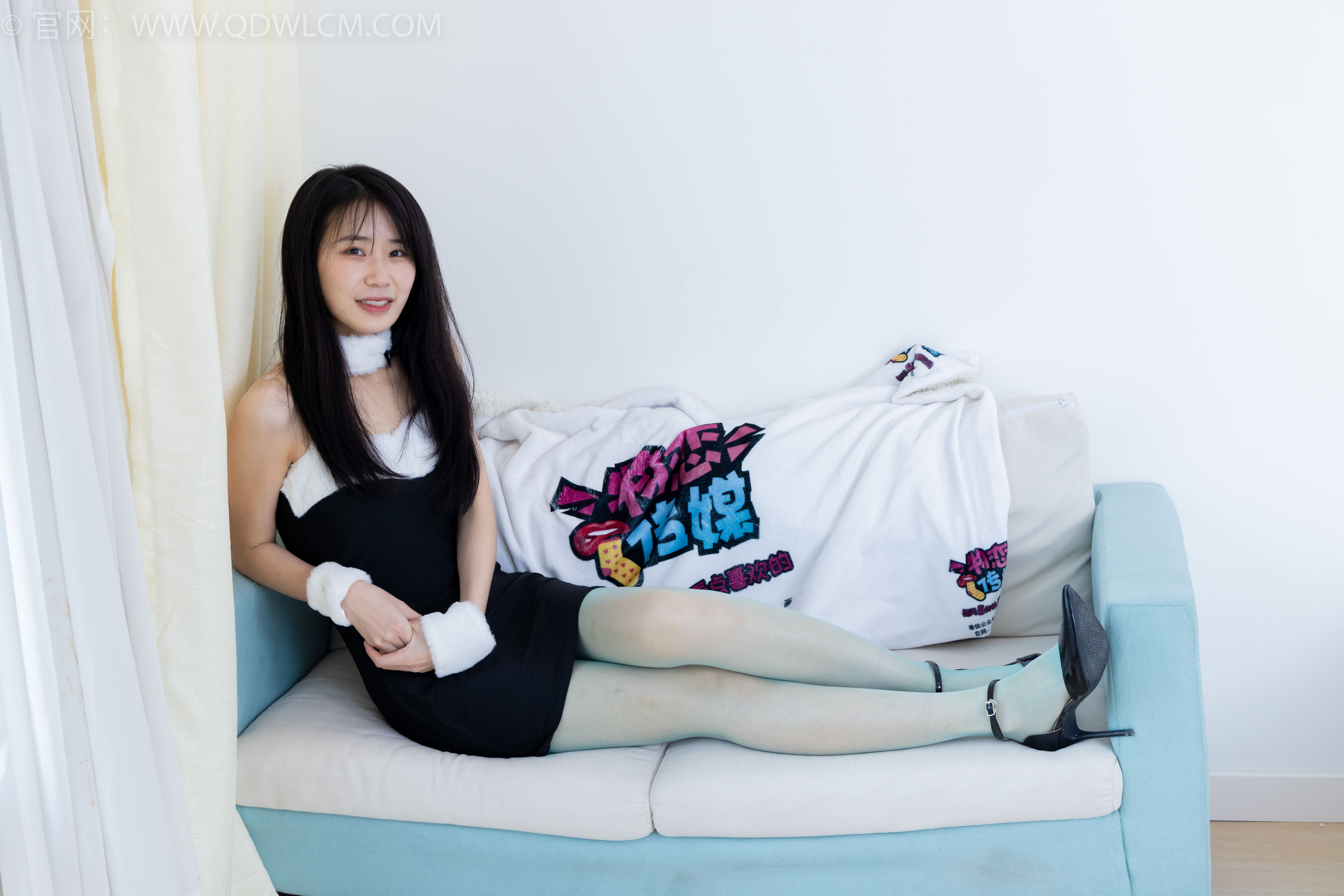 View - 物恋传媒 - Chiness Model  No.1981 菜菜 -繁星闪烁 - 图库库