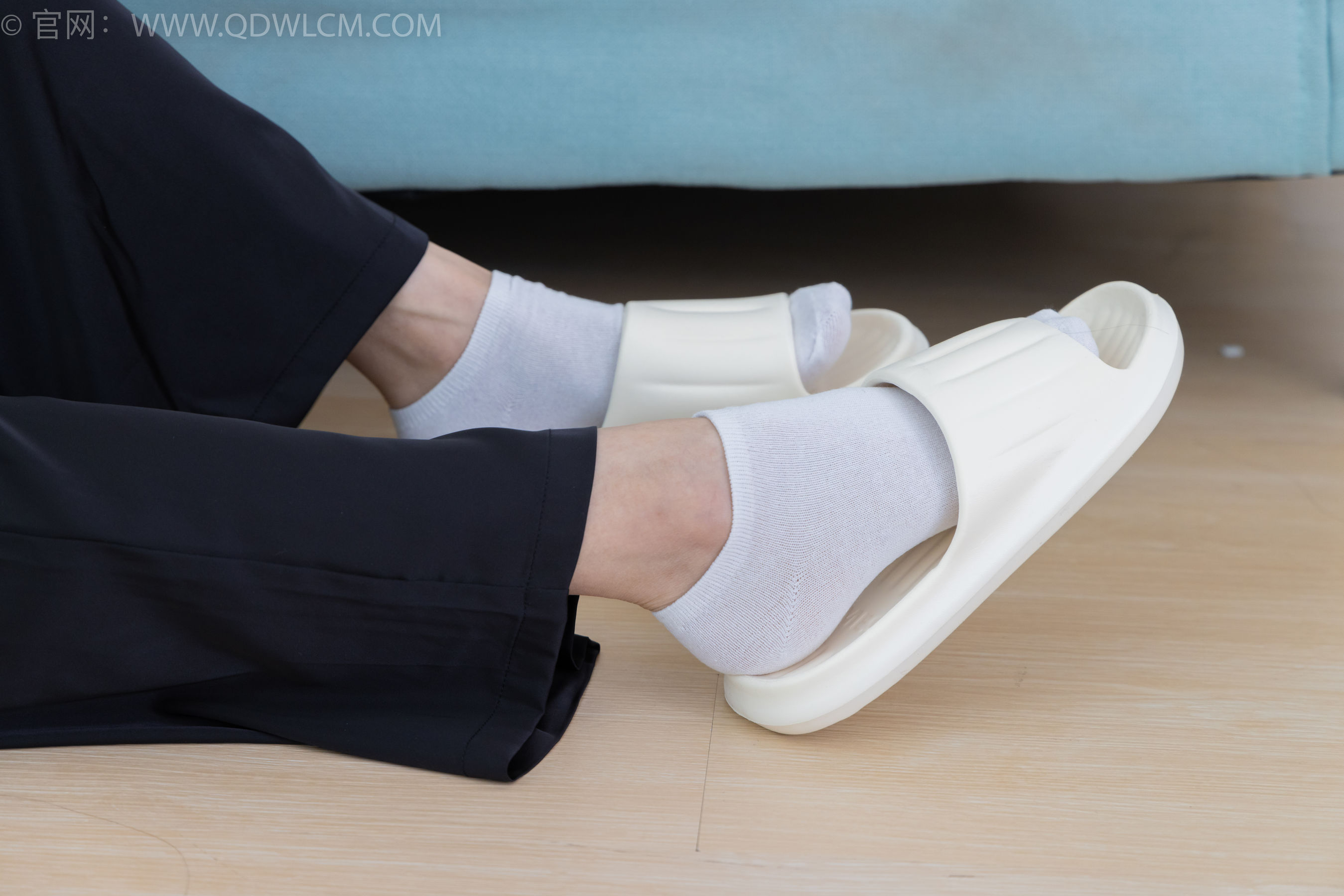 View - 物恋传媒 - Chiness Model  No.1978 茯苓 -海棠念 - 图库库