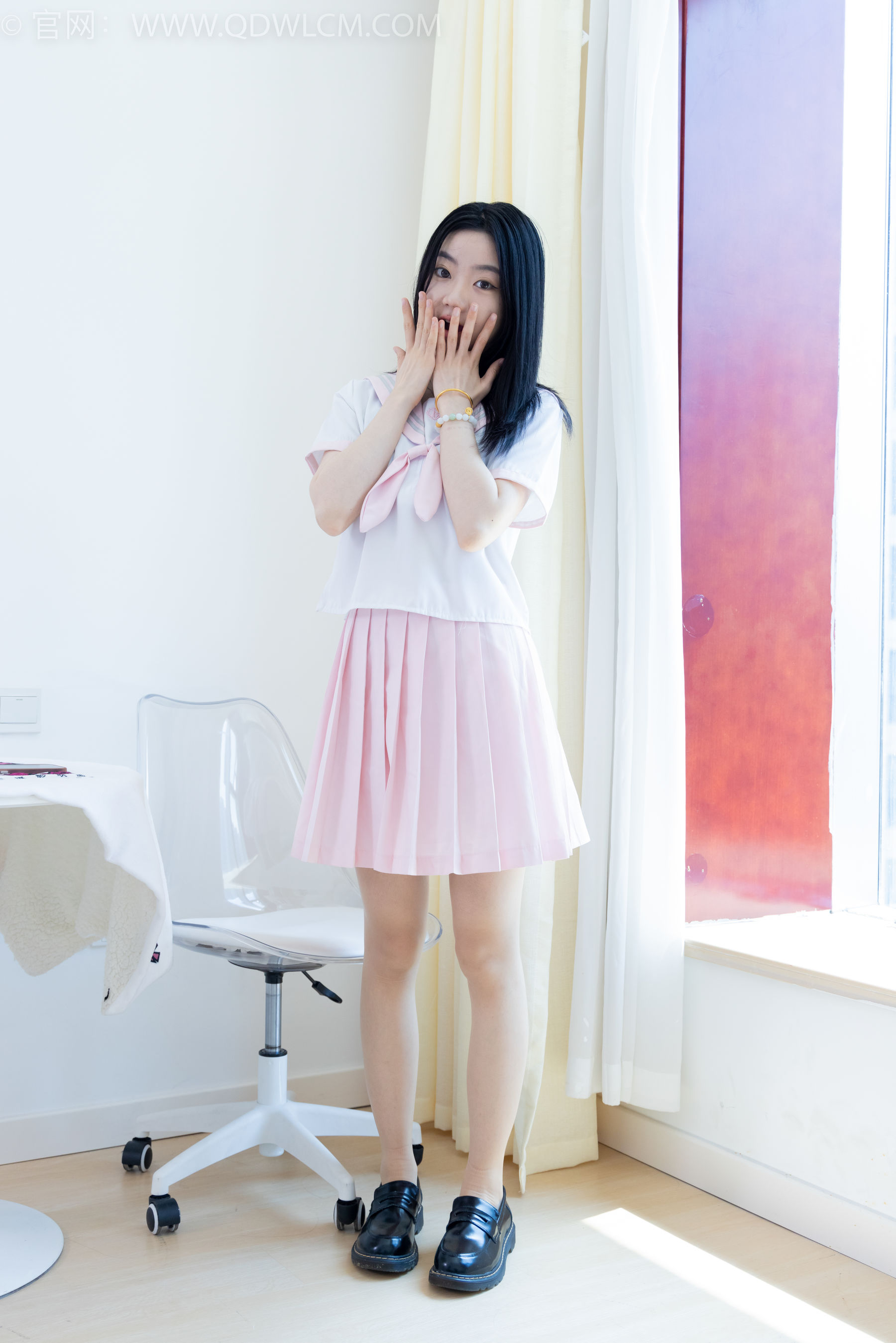 View - 物恋传媒 - Chiness Model  No.1983 欢欢 -绽放的小花 - 图库库