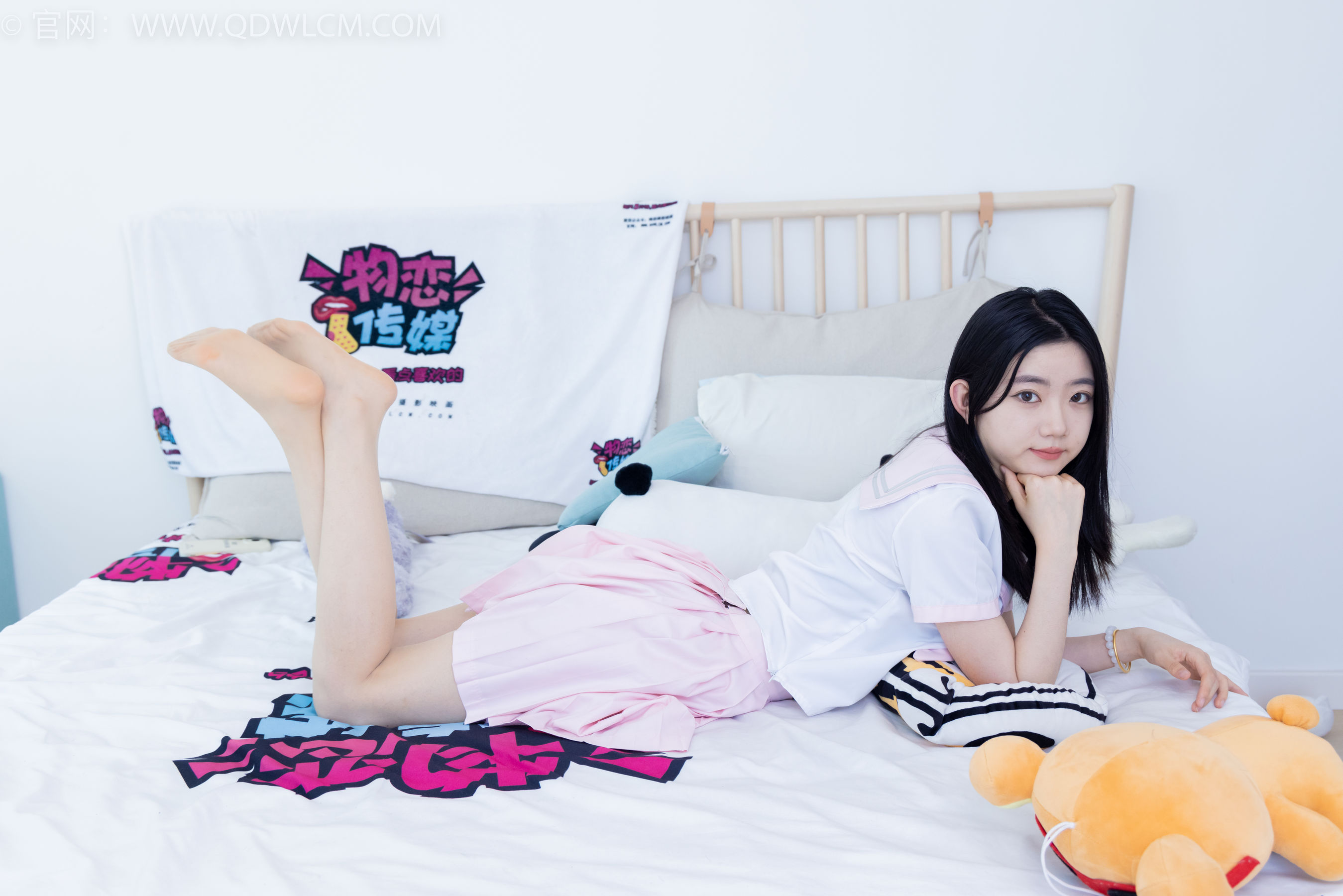 View - 物恋传媒 - Chiness Model  No.1983 欢欢 -绽放的小花 - 图库库