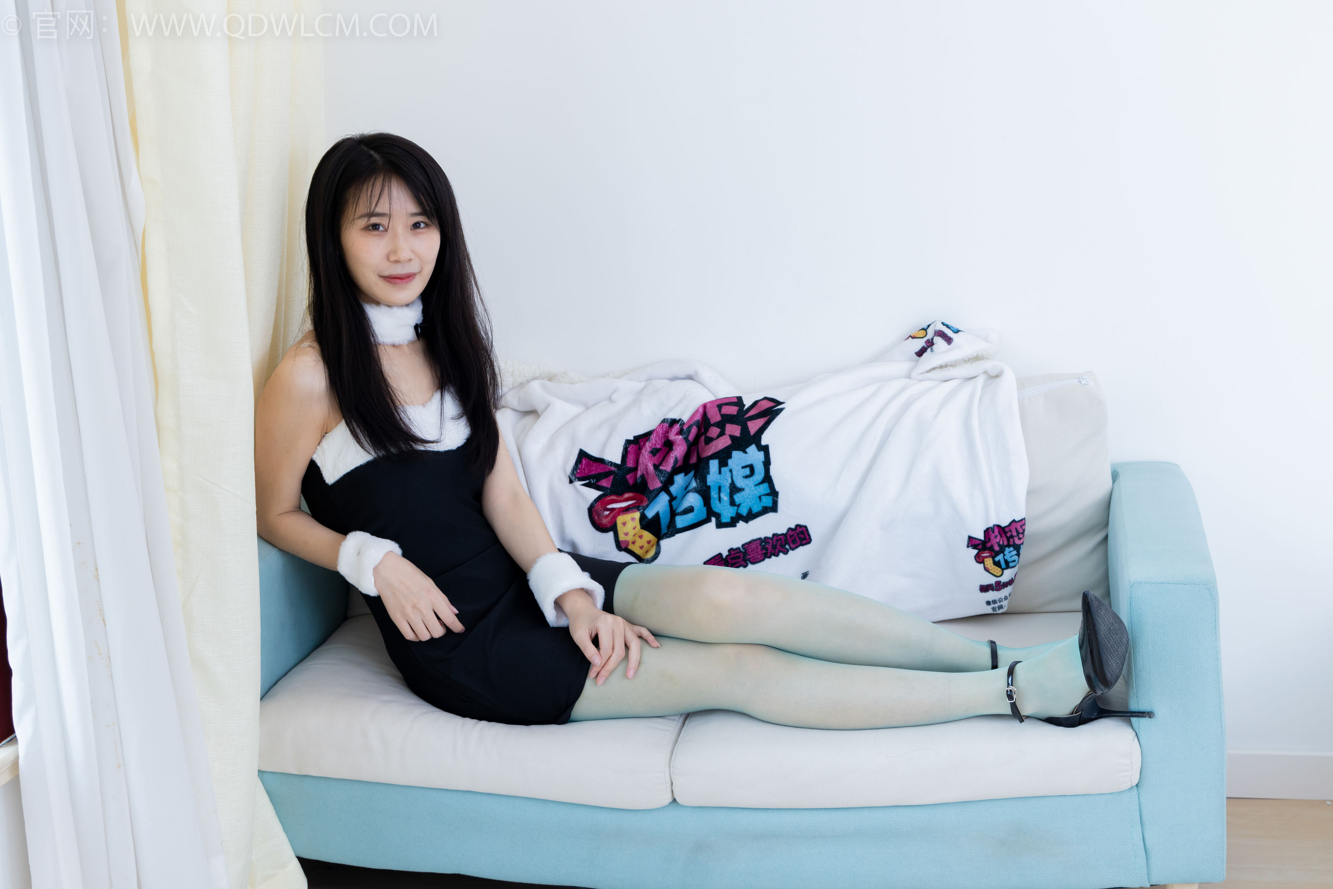 View - 物恋传媒 - Chiness Model  No.1981 菜菜 -繁星闪烁 - 图库库