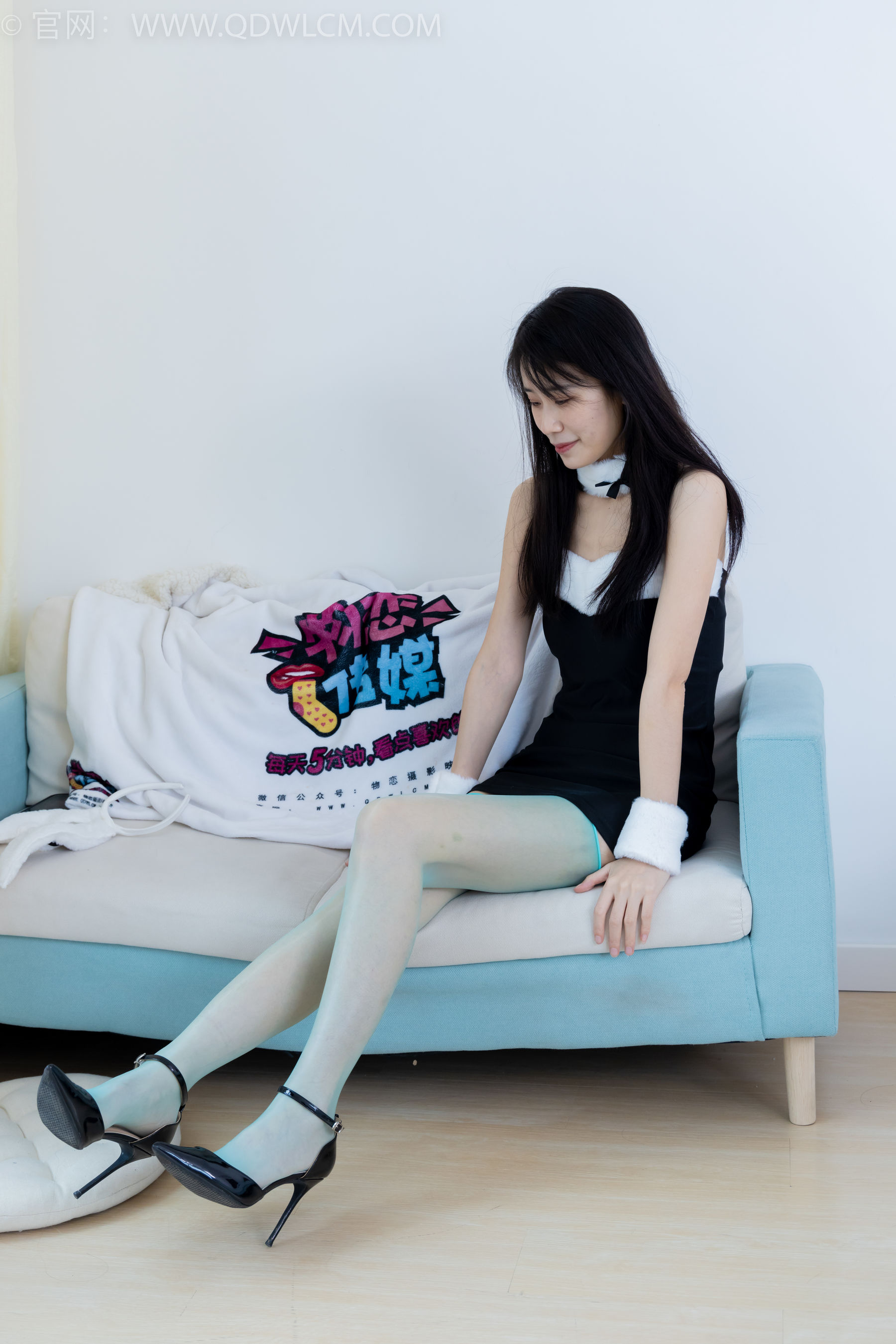 View - 物恋传媒 - Chiness Model  No.1981 菜菜 -繁星闪烁 - 图库库