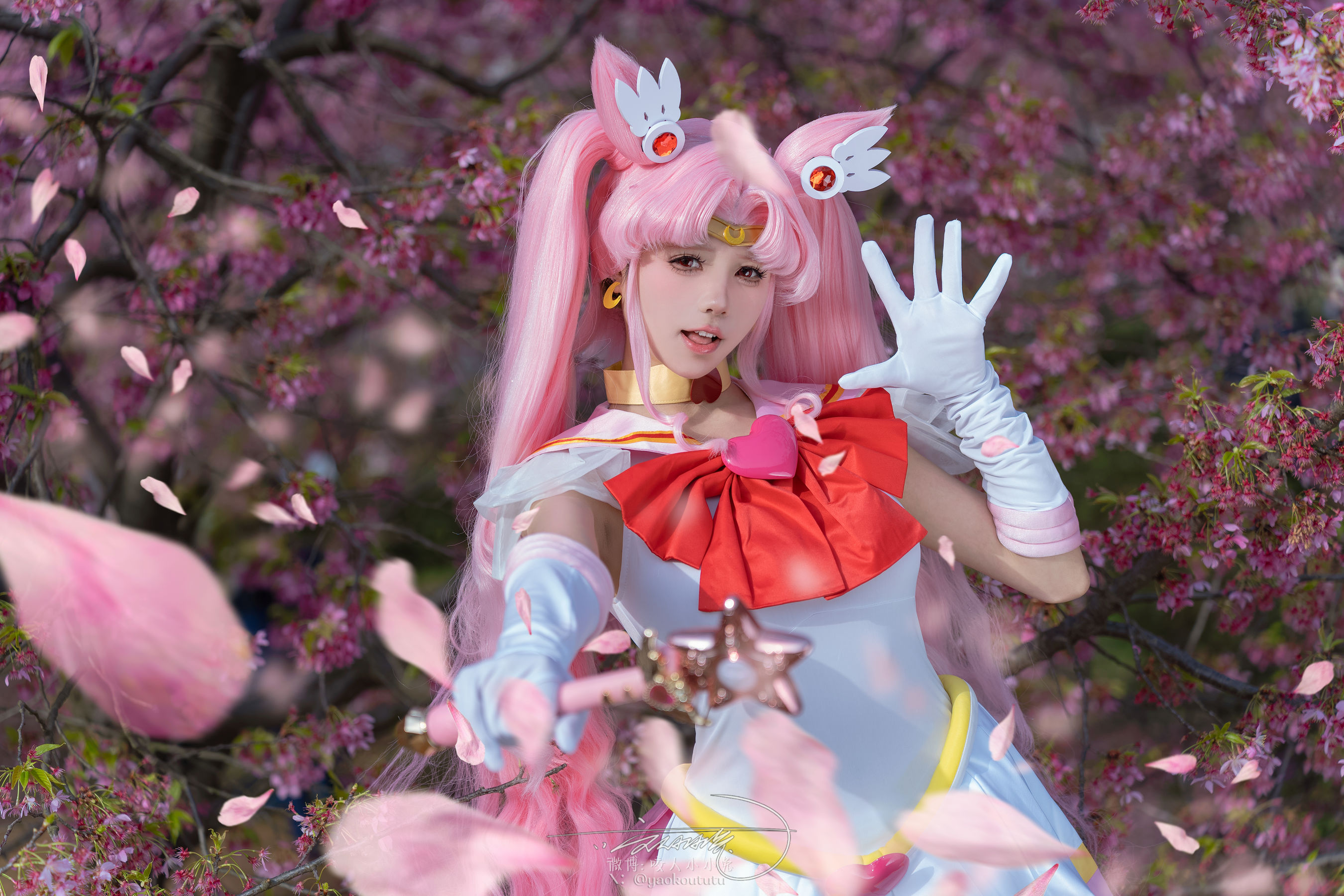 View - 咬一口兔娘 - 小小兔大危机 - 图库库