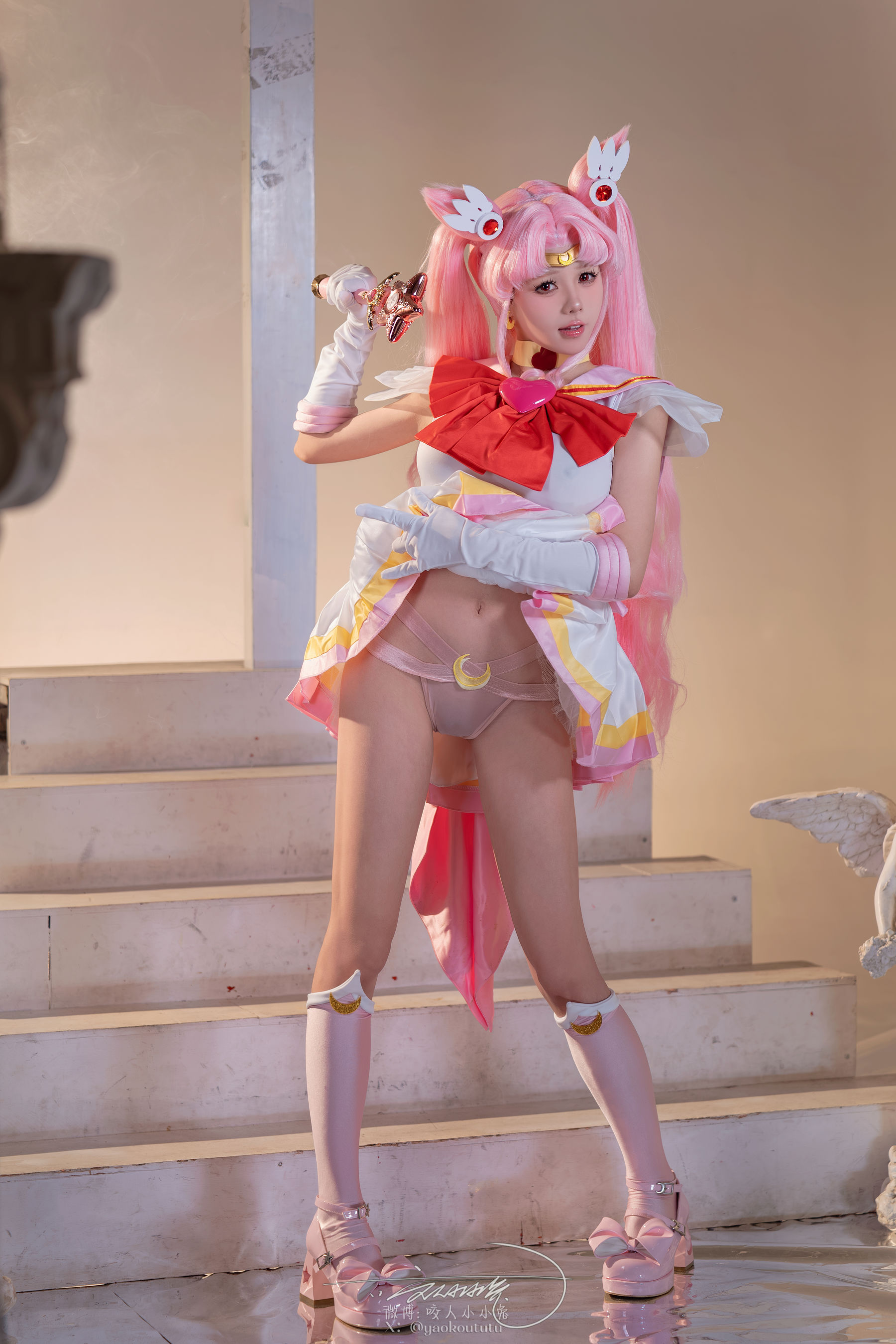 View - 咬一口兔娘 - 小小兔大危机 - 图库库