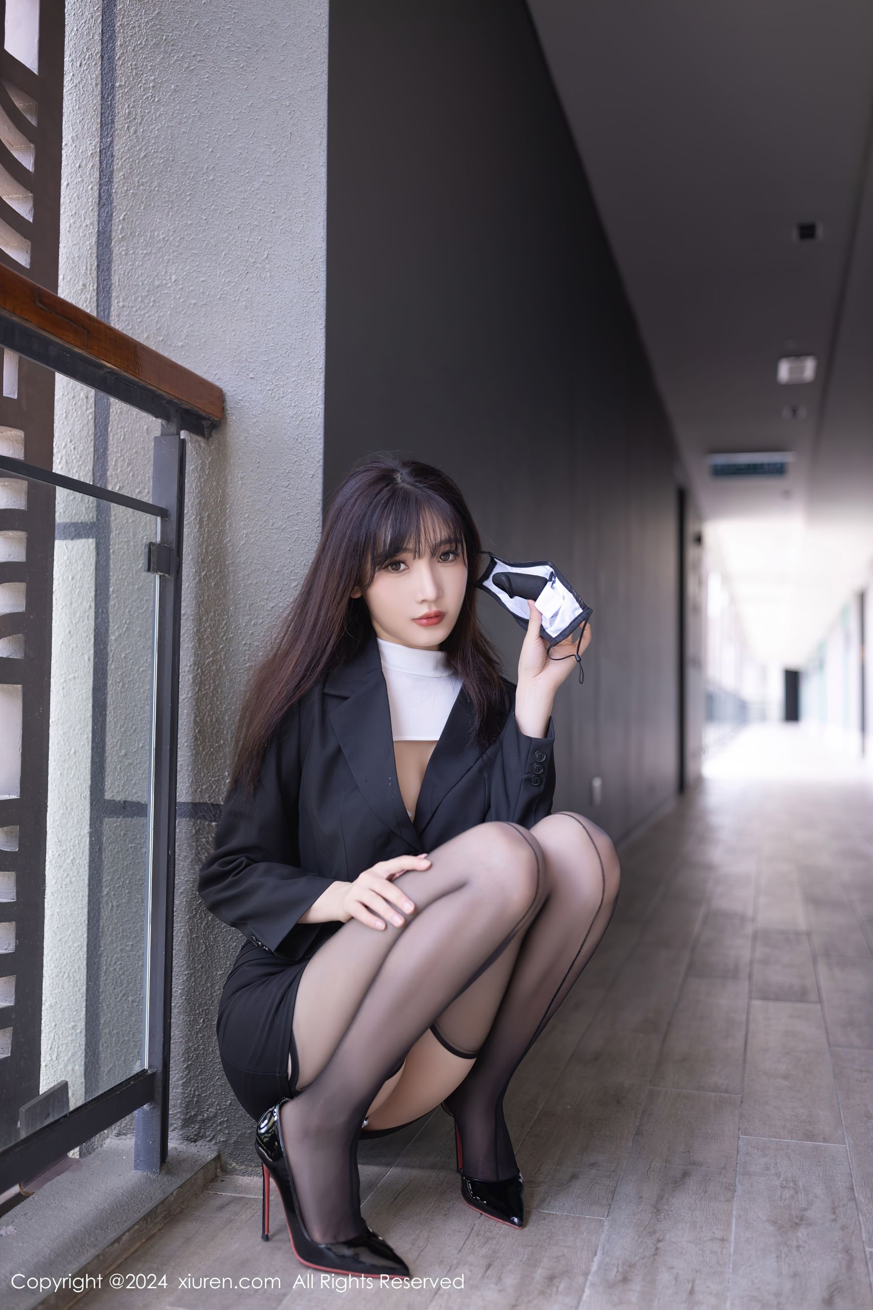 View - [XiuRen] 2024.05.30 No.8627 陆萱萱 - 图库库