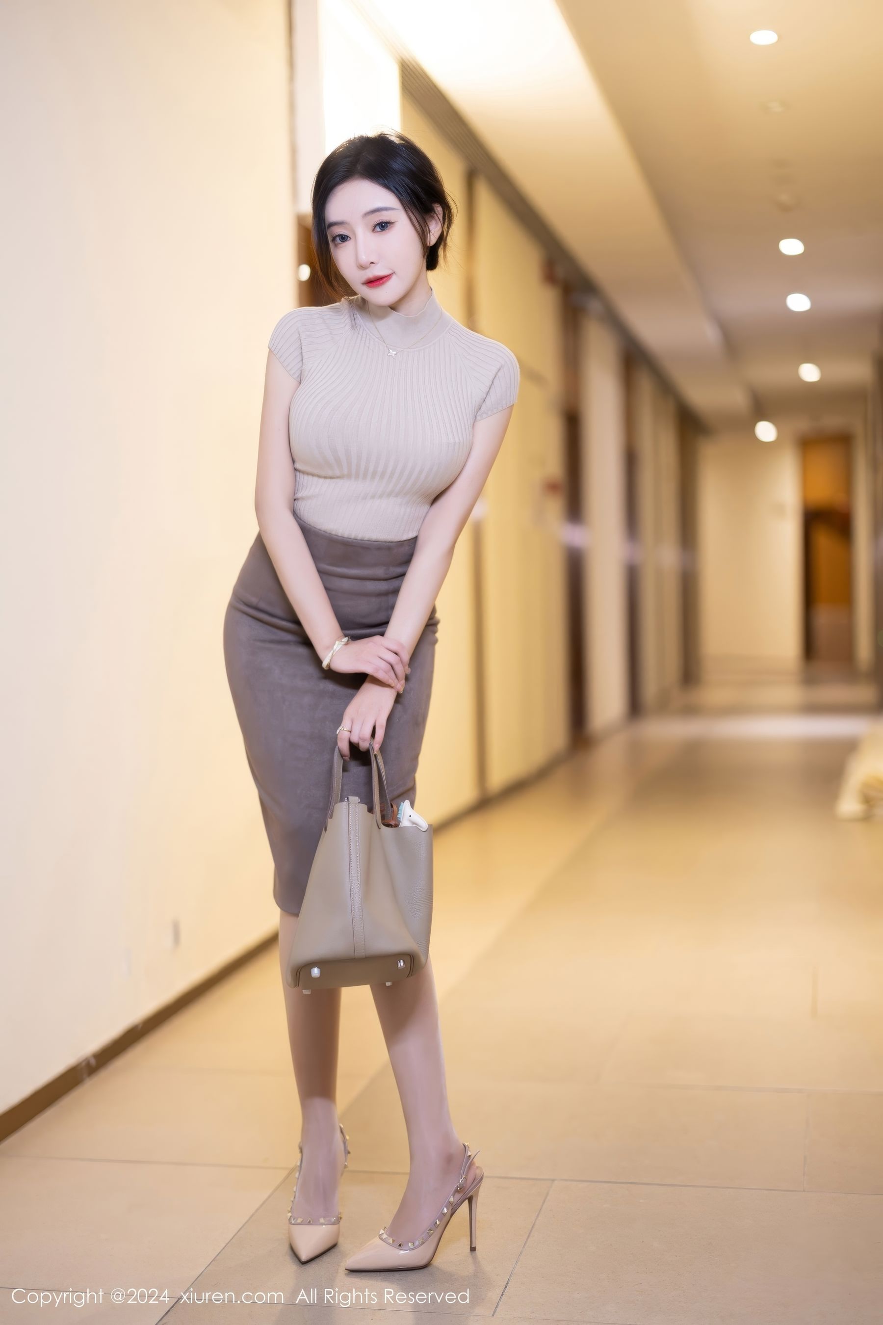 View - [XiuRen] 2024.06.21 No.8741 王馨瑶yanni - 图库库
