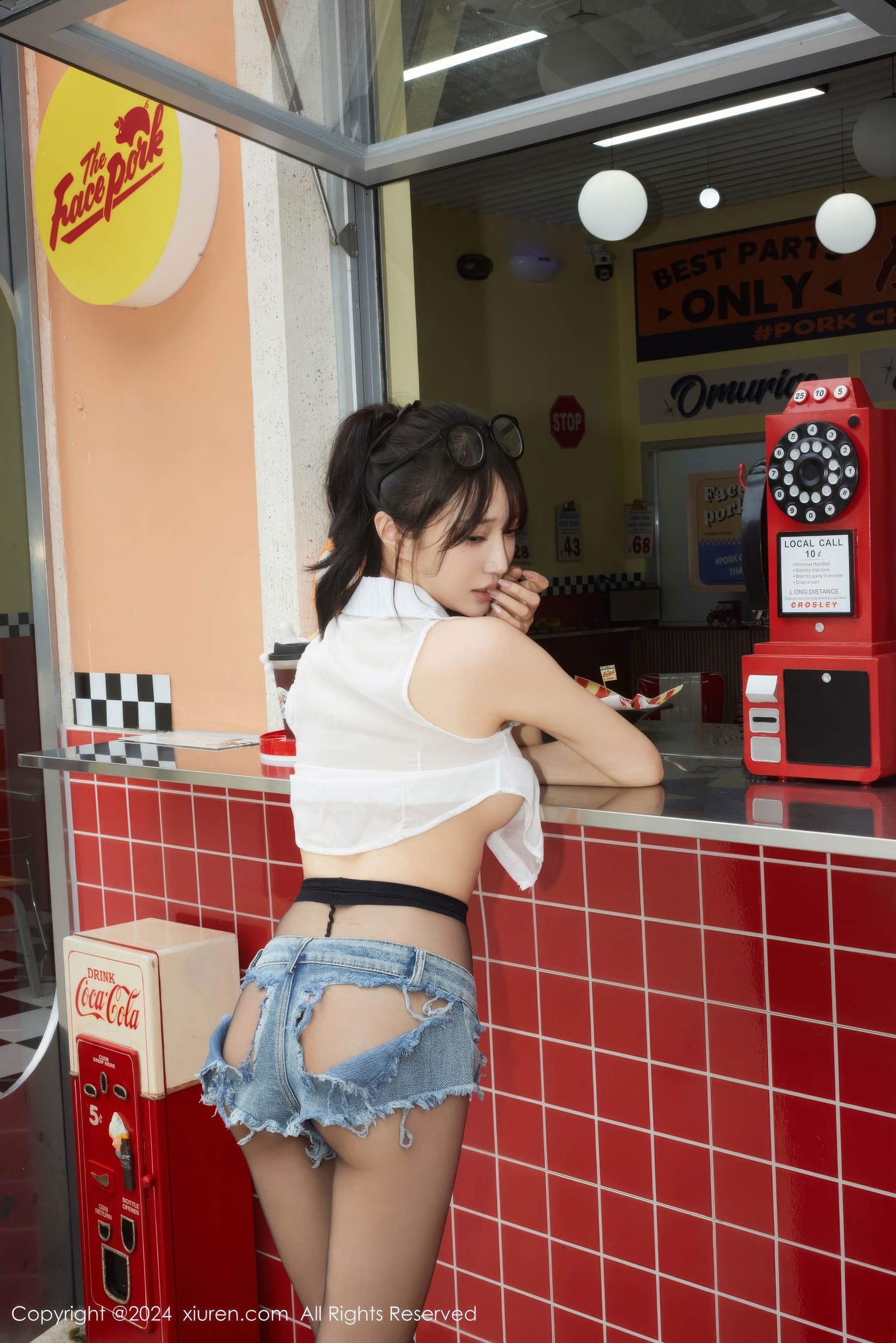 View - [XiuRen] 2024.07.05 No.8811 玥儿玥er - 图库库