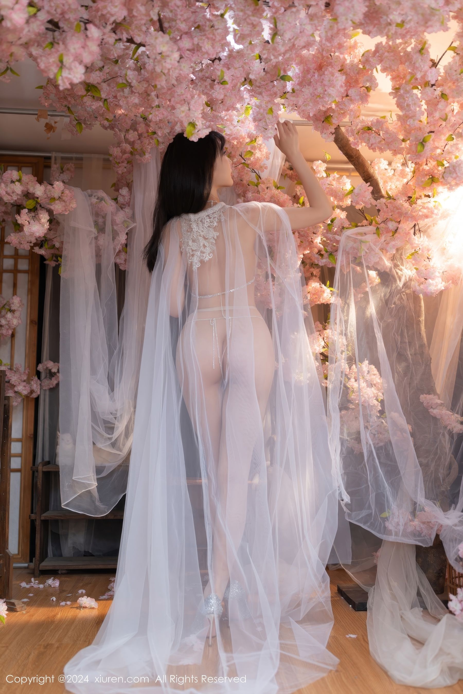 View - [XiuRen] 2024.07.04 No.8807 陆萱萱 - 图库库