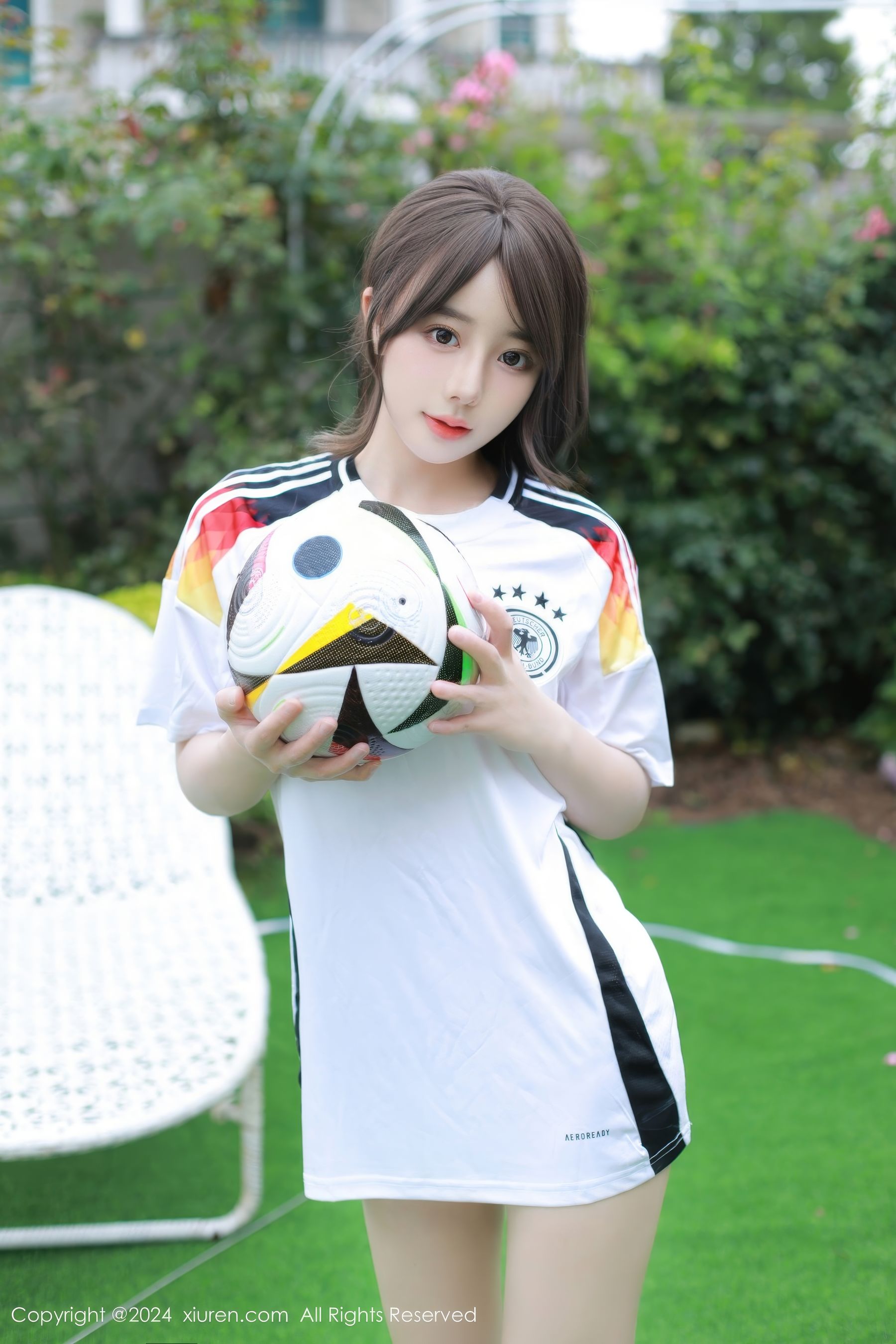 View - [XiuRen] 2024.07.05 No.8812 桃妖夭 - 图库库