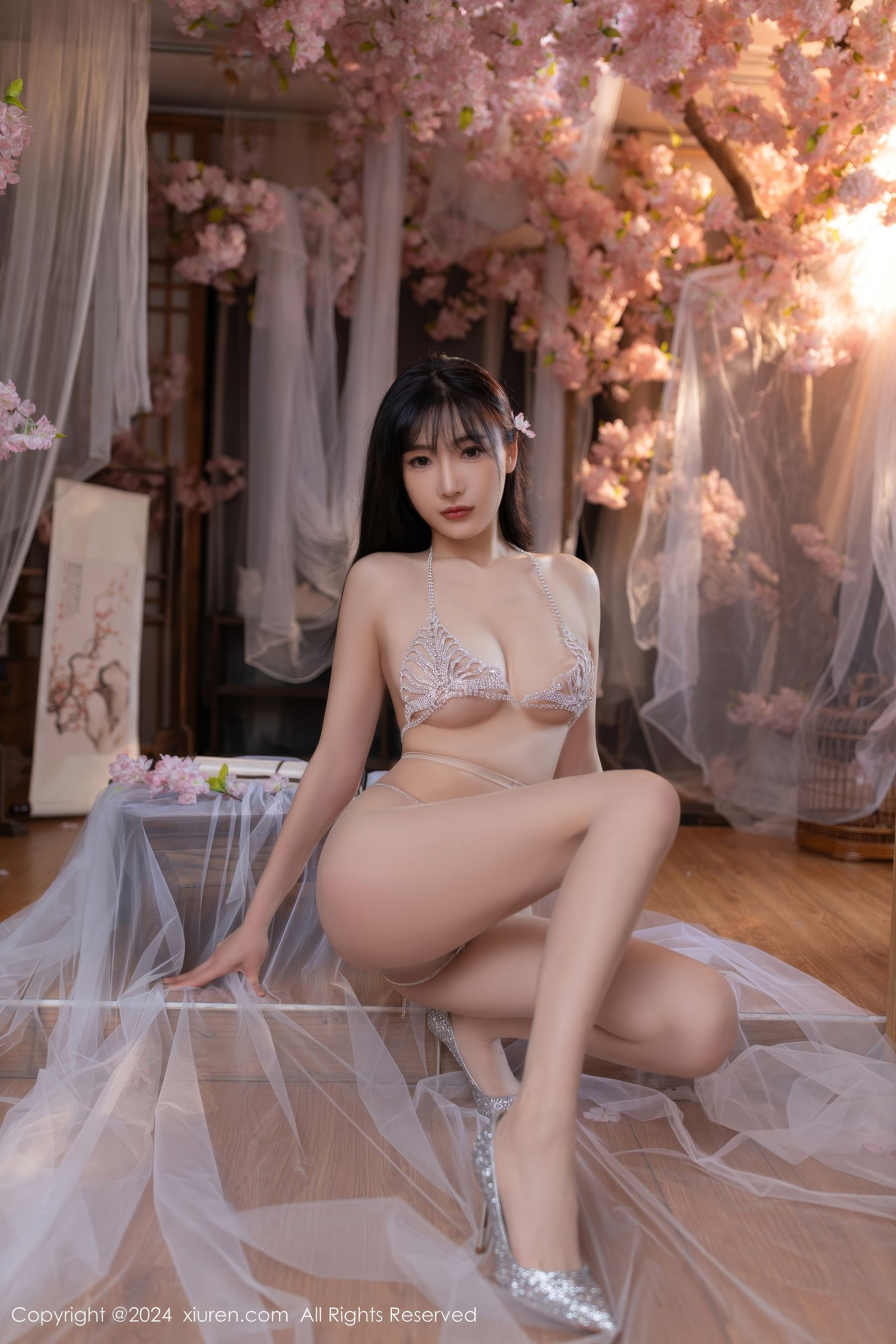 View - [XiuRen] 2024.07.04 No.8807 陆萱萱 - 图库库