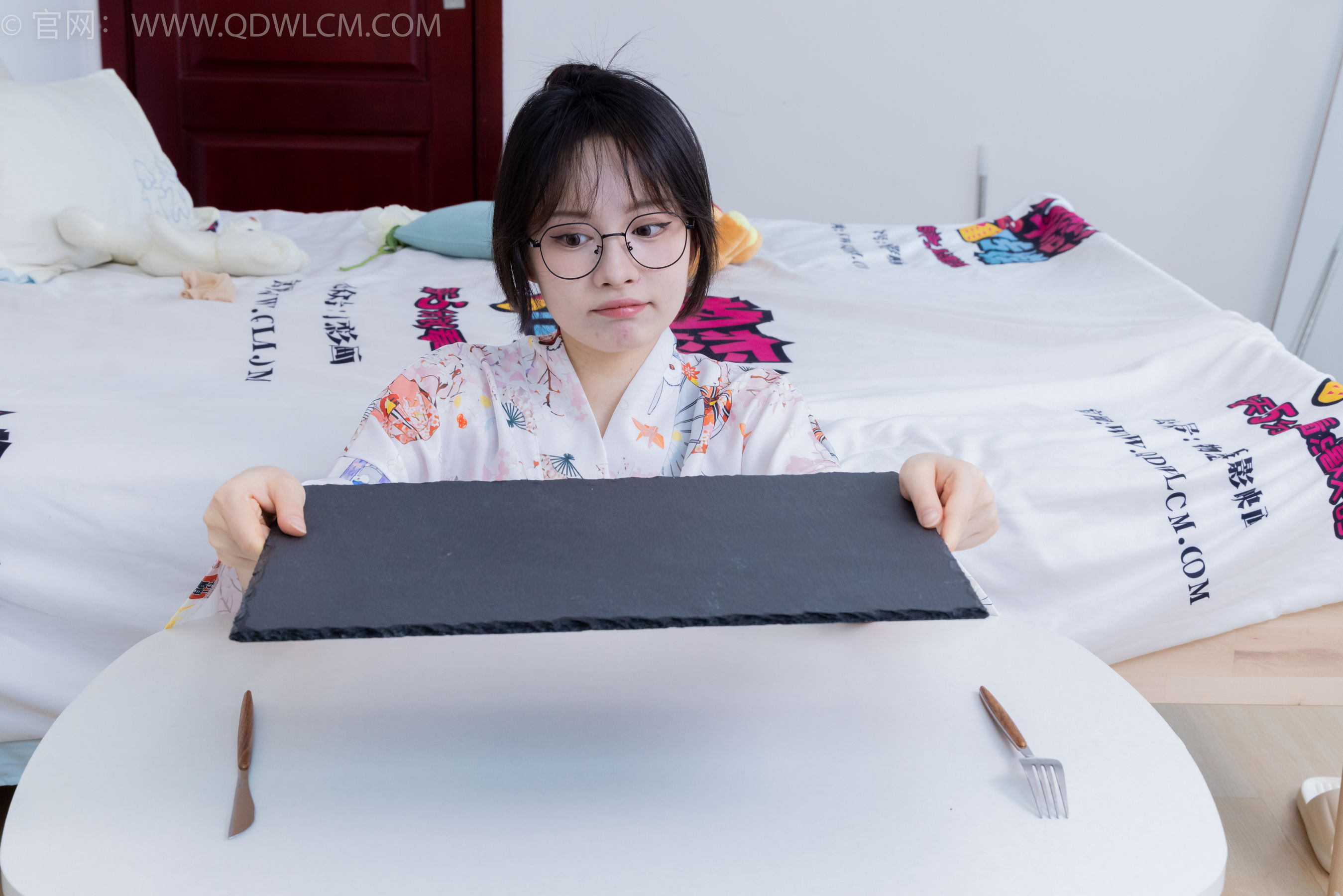 View - 物恋传媒 - Chiness Model  No.2017 小酒 -爱未眠 - 图库库