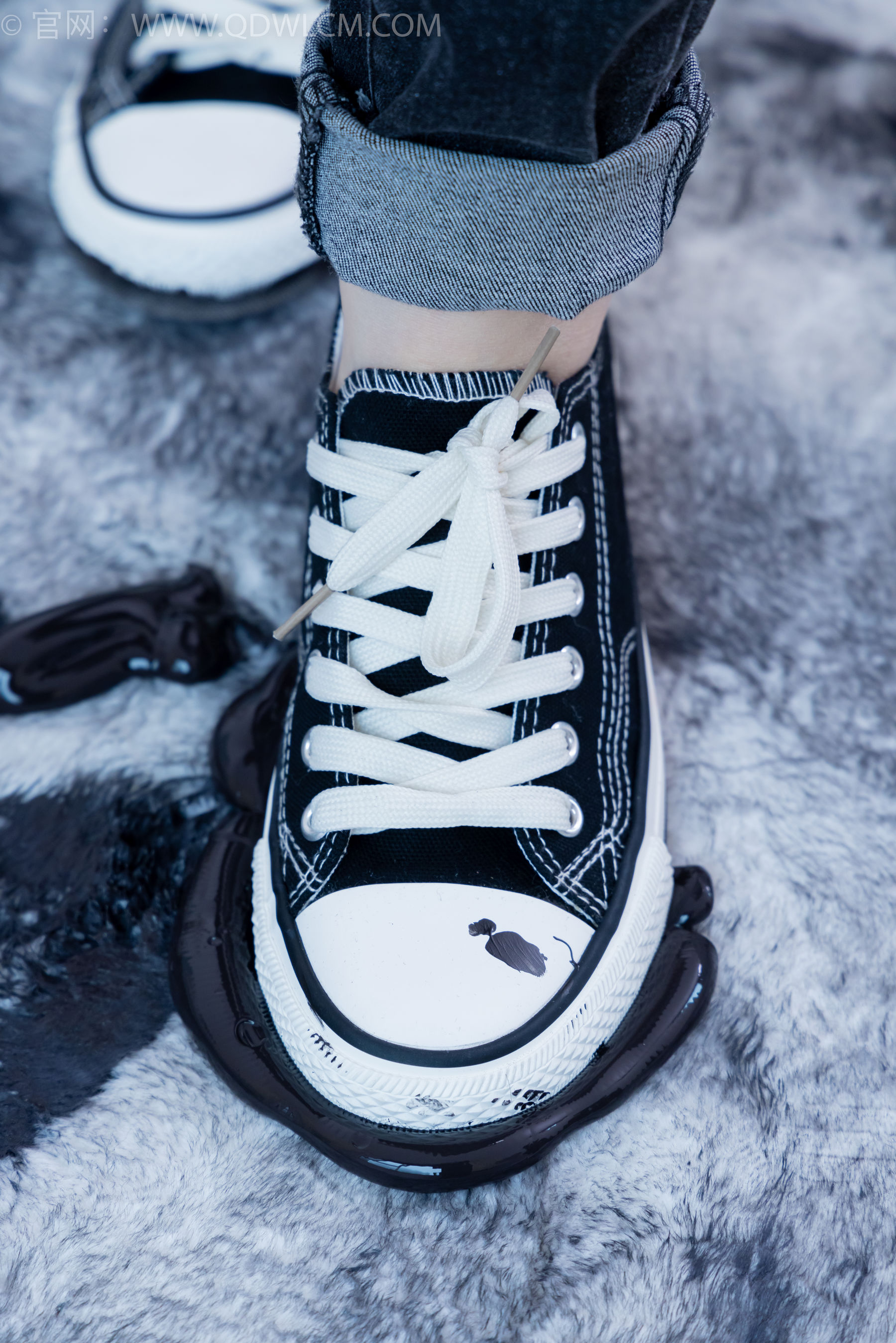 View - 物恋传媒 - Chiness Model  No.2033 菜菜 -熟悉的面孔 - 图库库