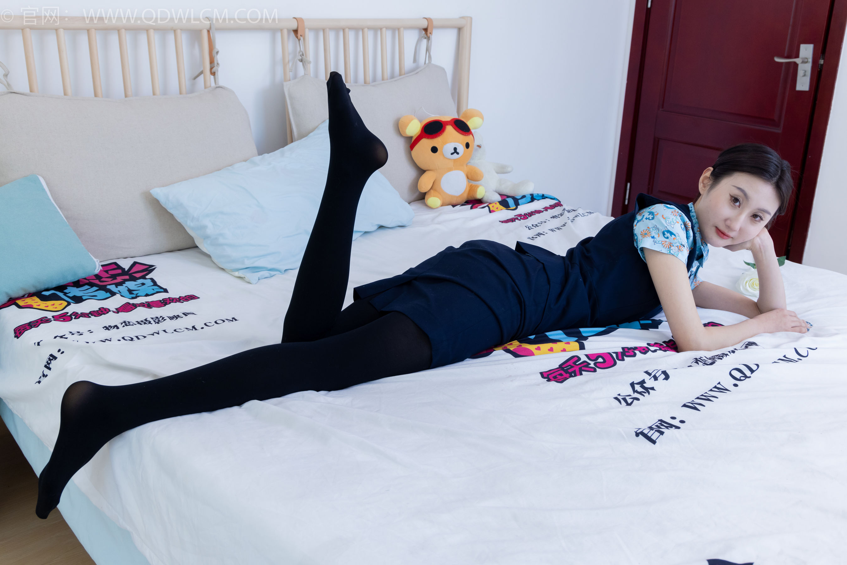 View - 物恋传媒 - Chiness Model  No.2030 雏菊 -蜉蝣一梦 - 图库库