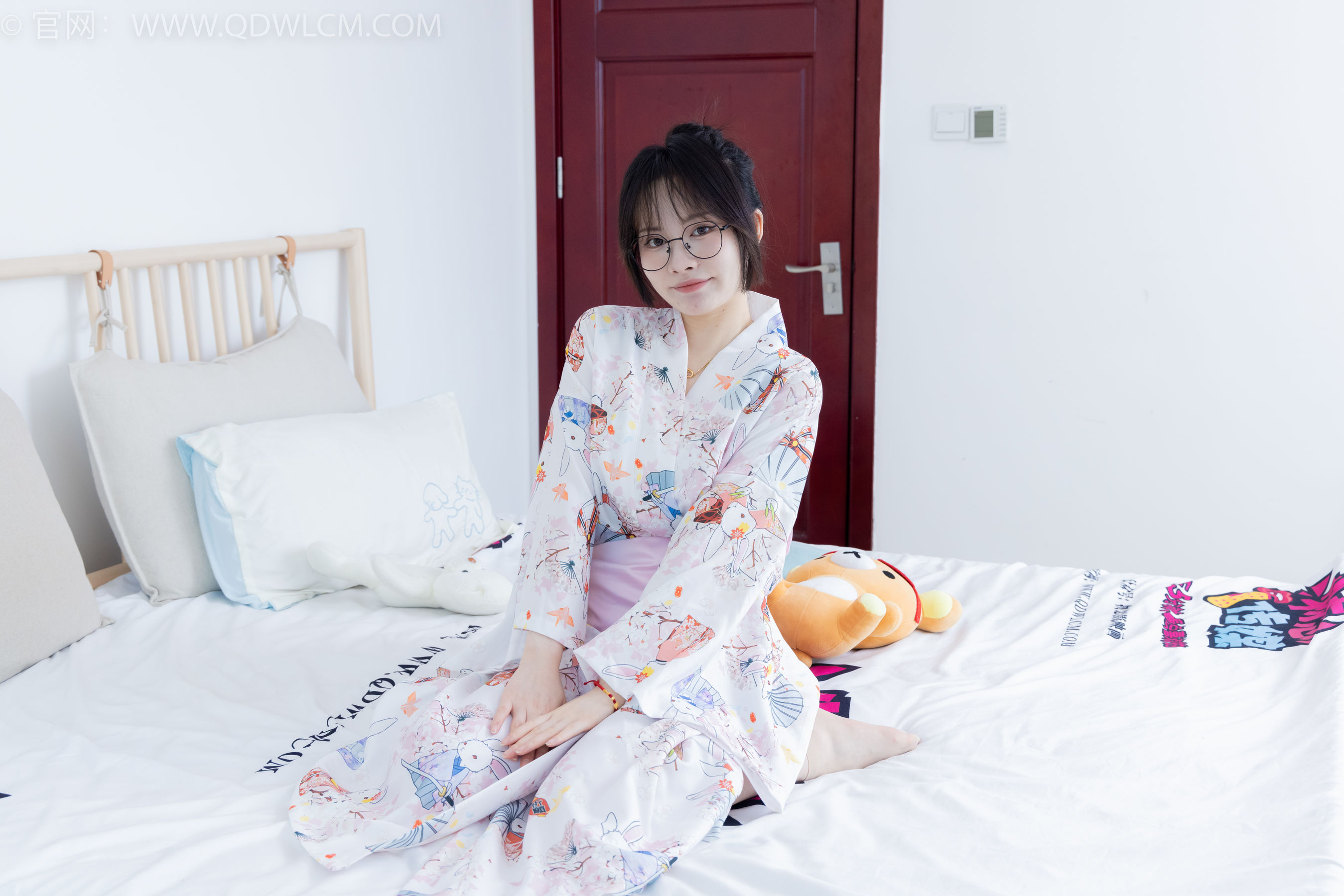 View - 物恋传媒 - Chiness Model  No.2017 小酒 -爱未眠 - 图库库