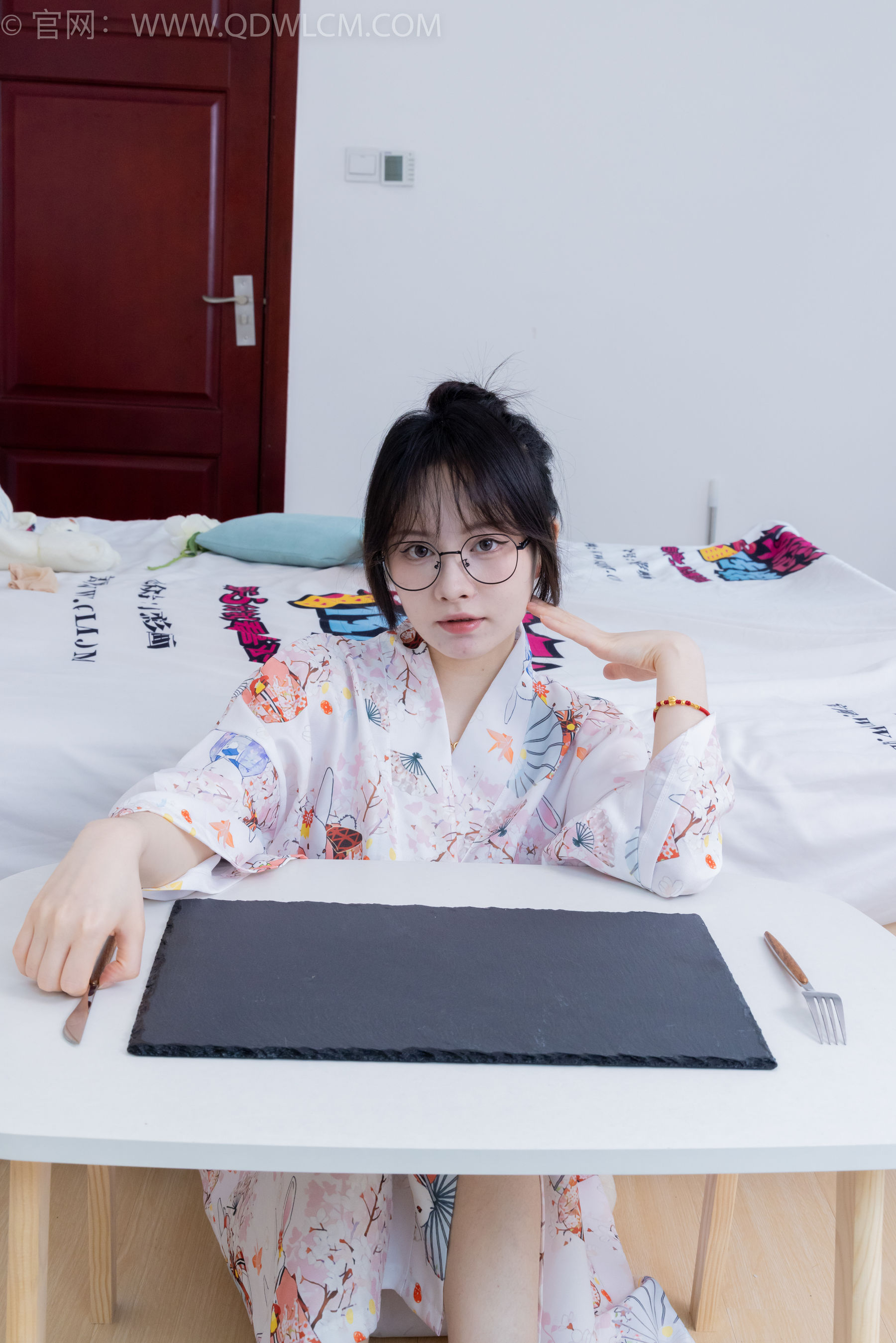 View - 物恋传媒 - Chiness Model  No.2017 小酒 -爱未眠 - 图库库