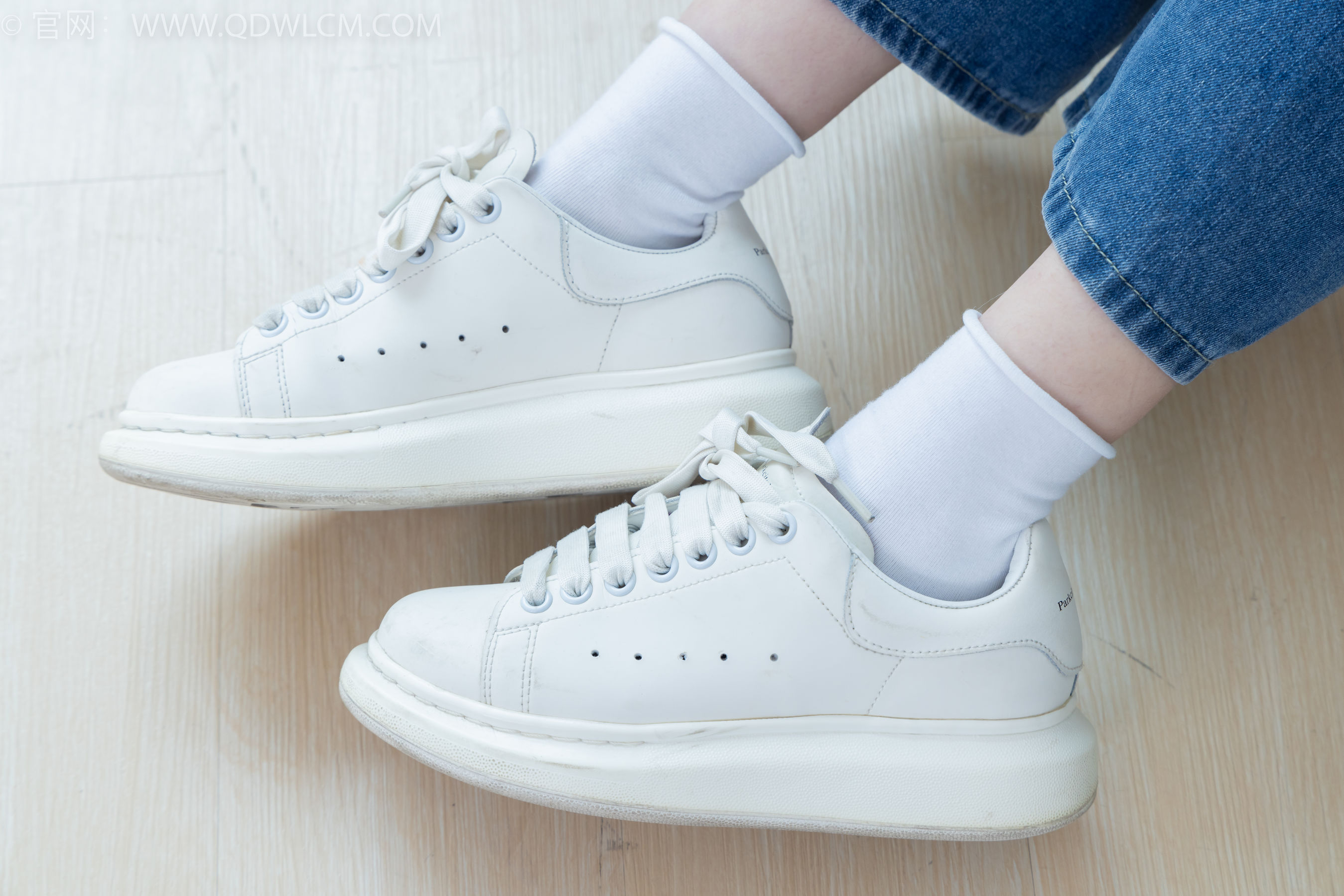 View - 物恋传媒 - Chiness Model  No.2019 闪闪 -樱桃小丸子 - 图库库