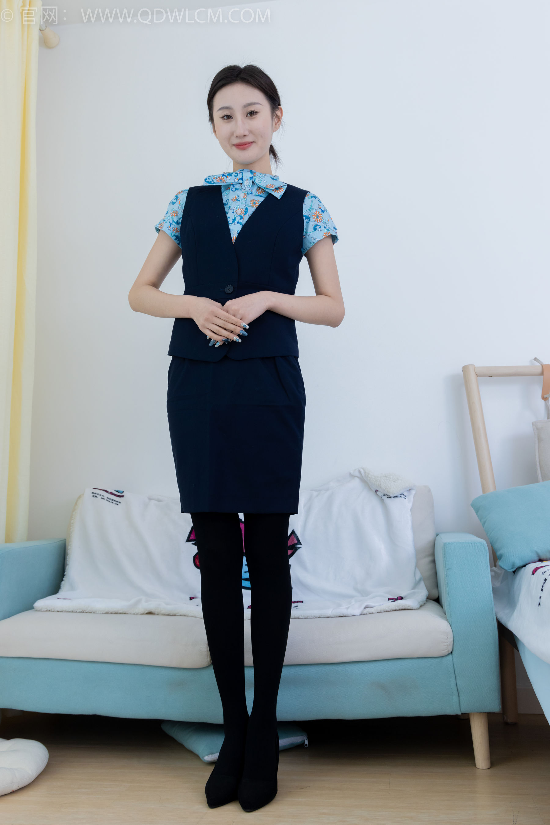 View - 物恋传媒 - Chiness Model  No.2030 雏菊 -蜉蝣一梦 - 图库库