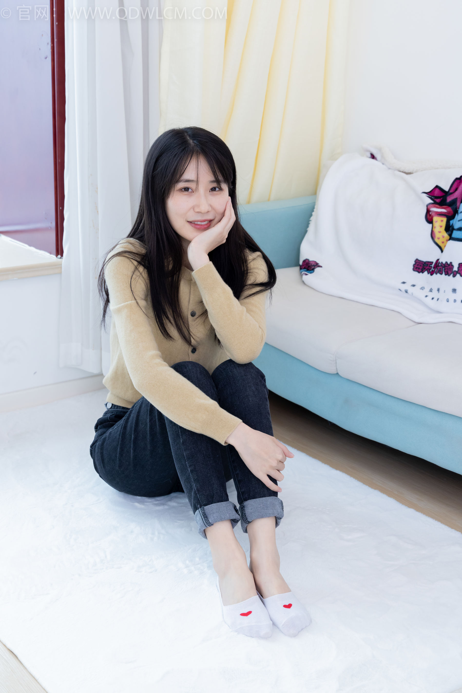 View - 物恋传媒 - Chiness Model  No.2033 菜菜 -熟悉的面孔 - 图库库