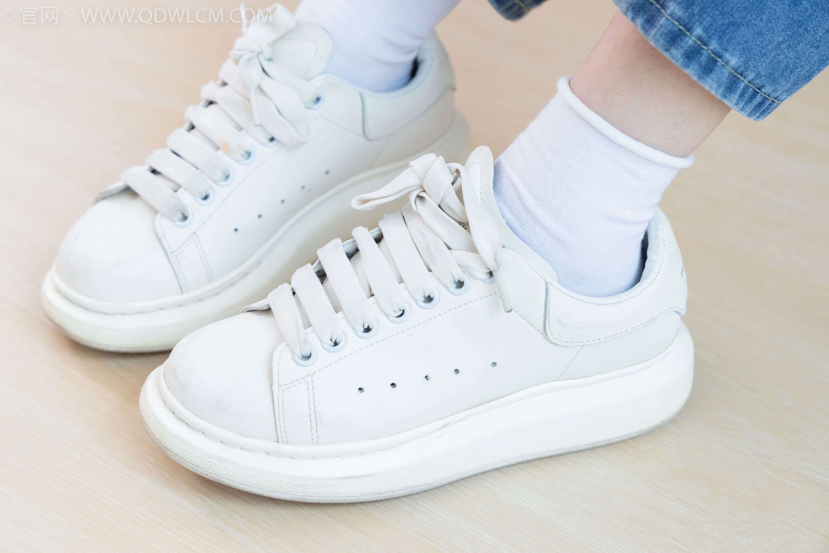 View - 物恋传媒 - Chiness Model  No.2019 闪闪 -樱桃小丸子 - 图库库