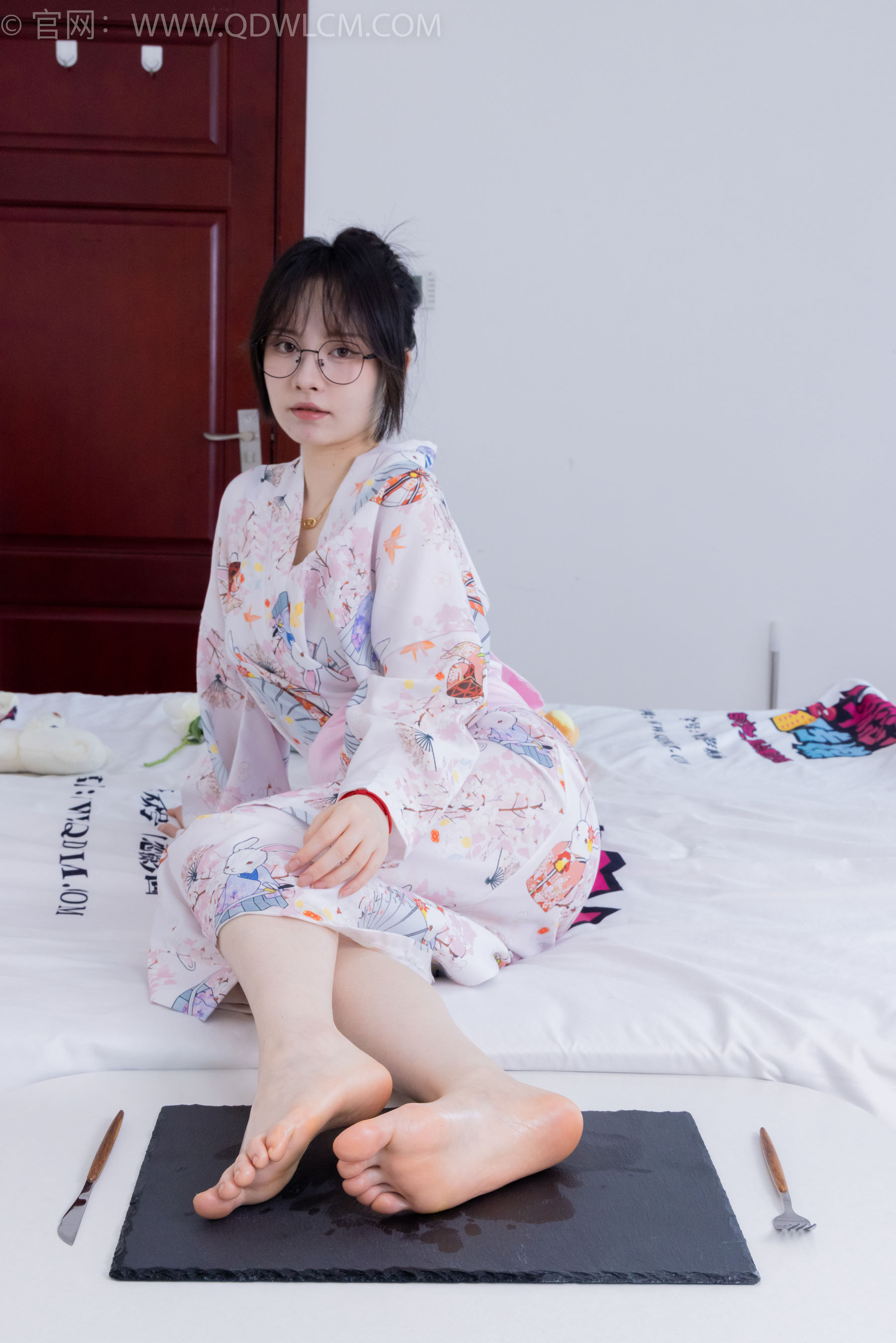 View - 物恋传媒 - Chiness Model  No.2017 小酒 -爱未眠 - 图库库