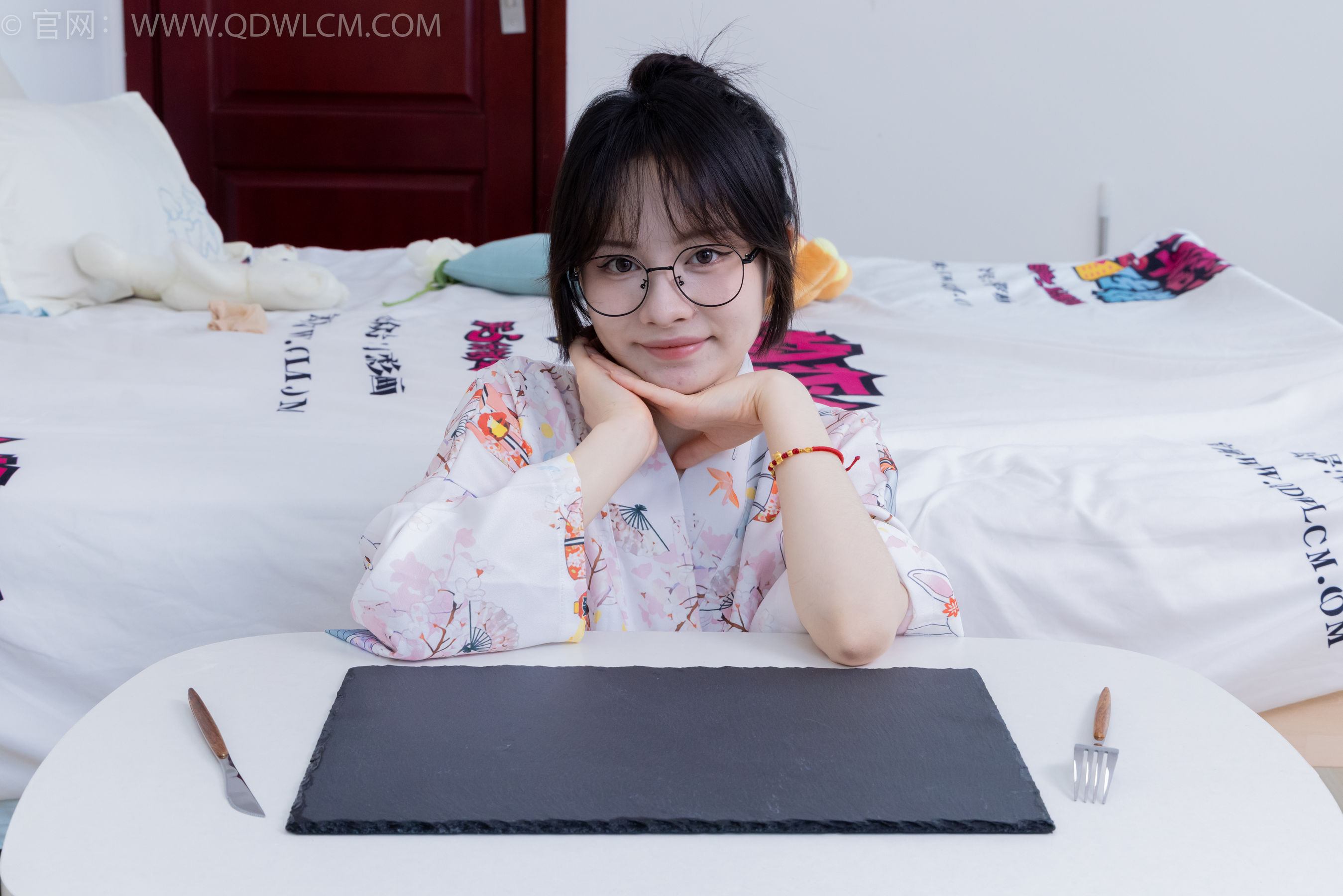 View - 物恋传媒 - Chiness Model  No.2017 小酒 -爱未眠 - 图库库