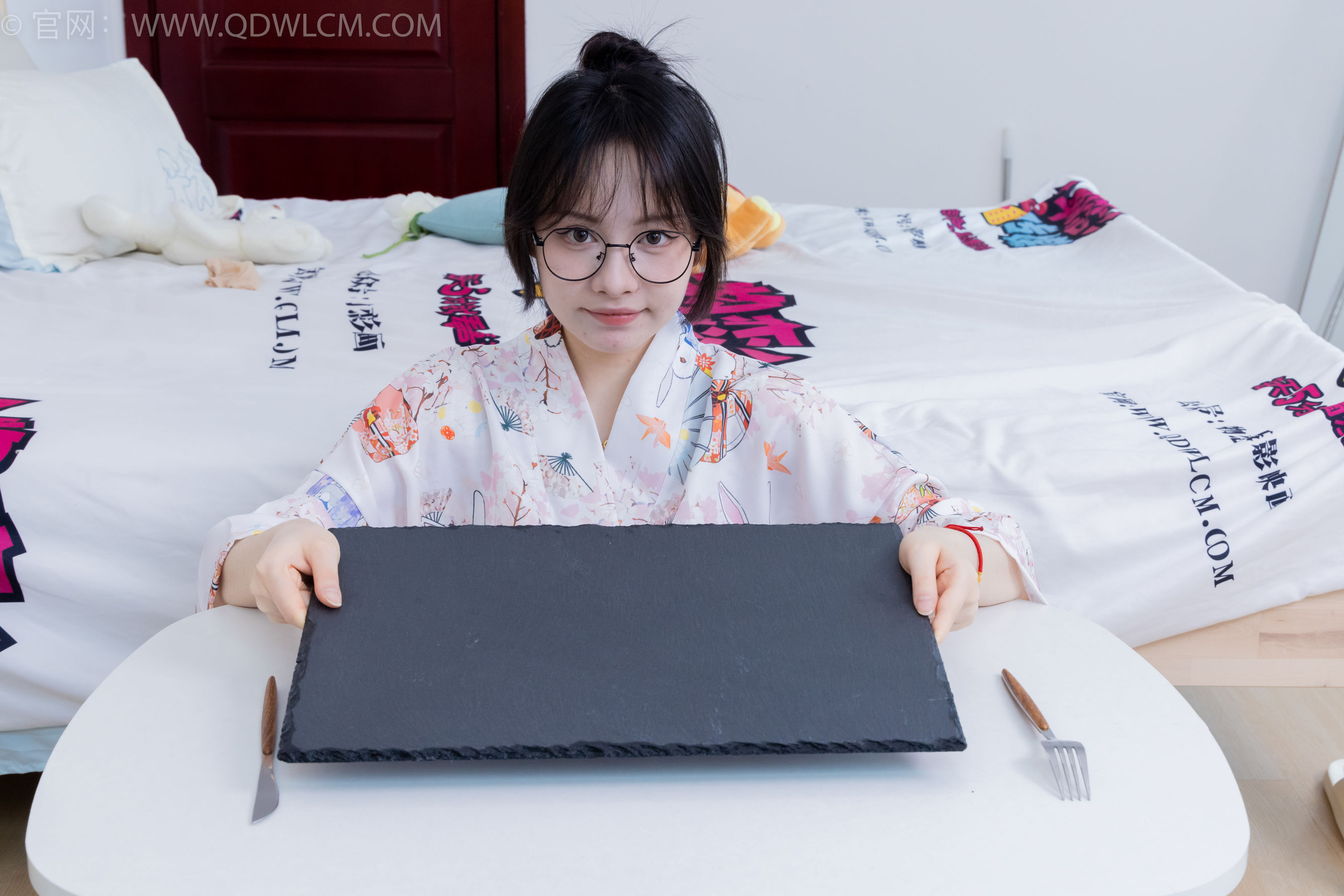 View - 物恋传媒 - Chiness Model  No.2017 小酒 -爱未眠 - 图库库