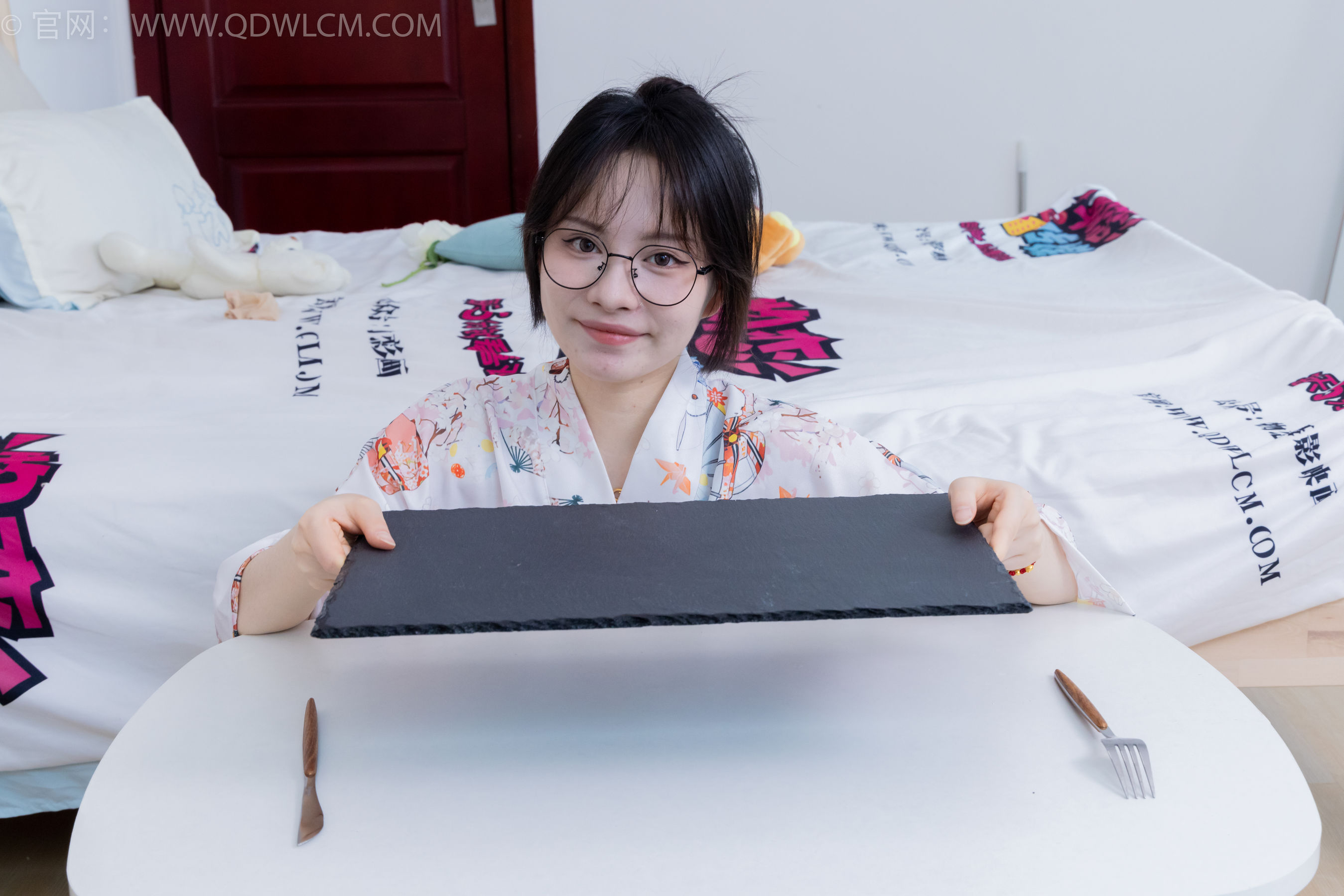 View - 物恋传媒 - Chiness Model  No.2017 小酒 -爱未眠 - 图库库