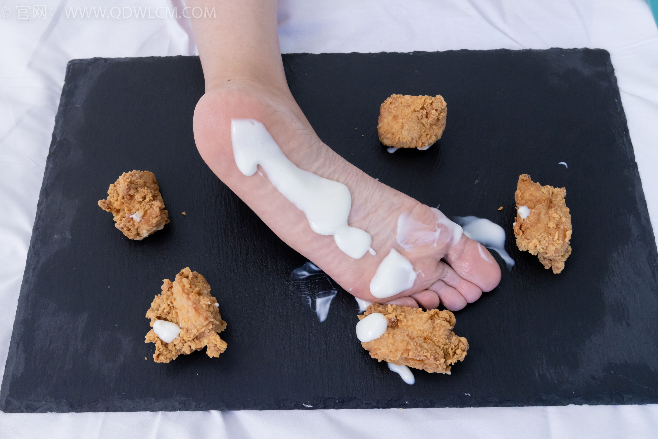 View - 物恋传媒 - Chiness Model  No.2038 小敏 -满山秋叶 - 图库库