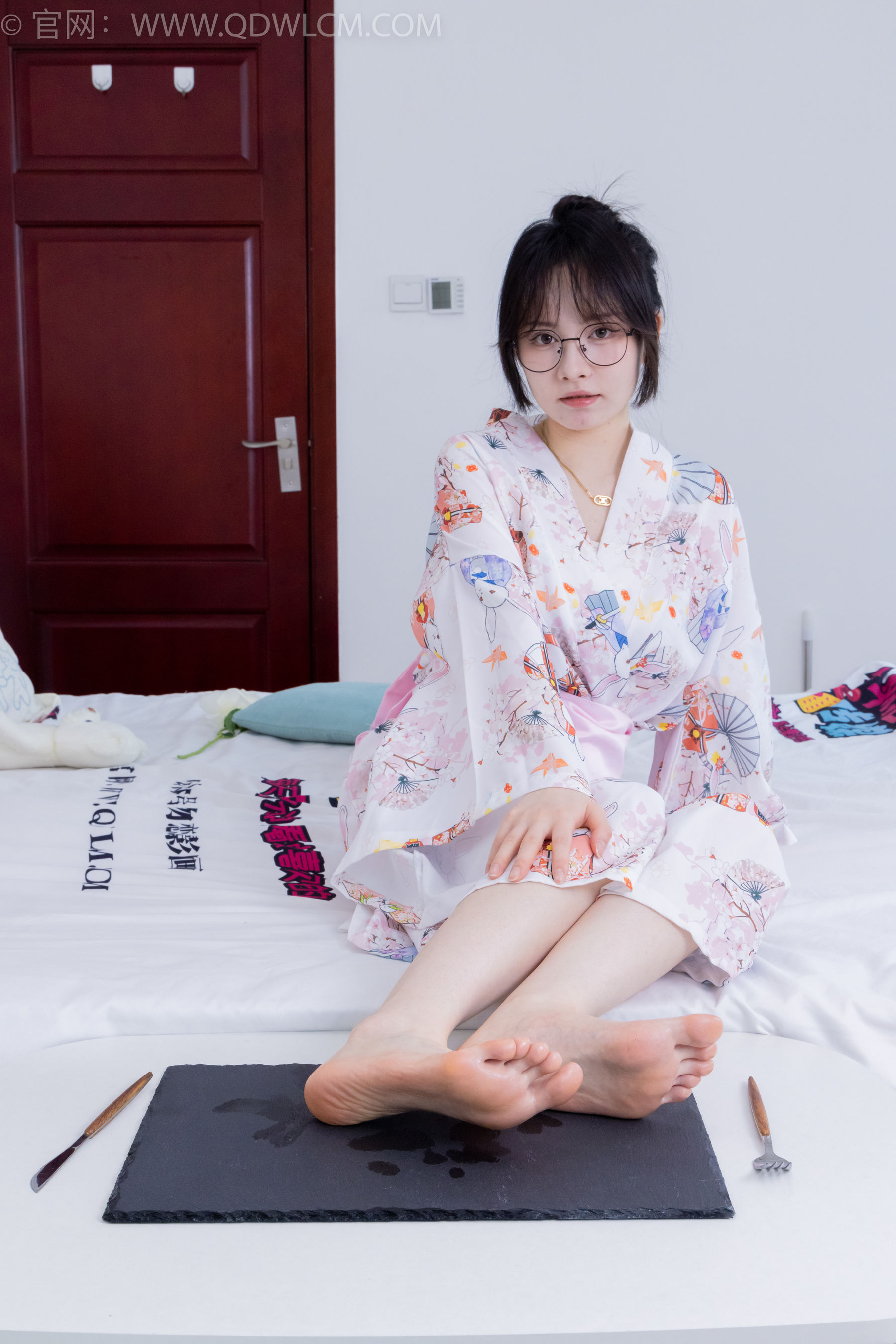 View - 物恋传媒 - Chiness Model  No.2017 小酒 -爱未眠 - 图库库