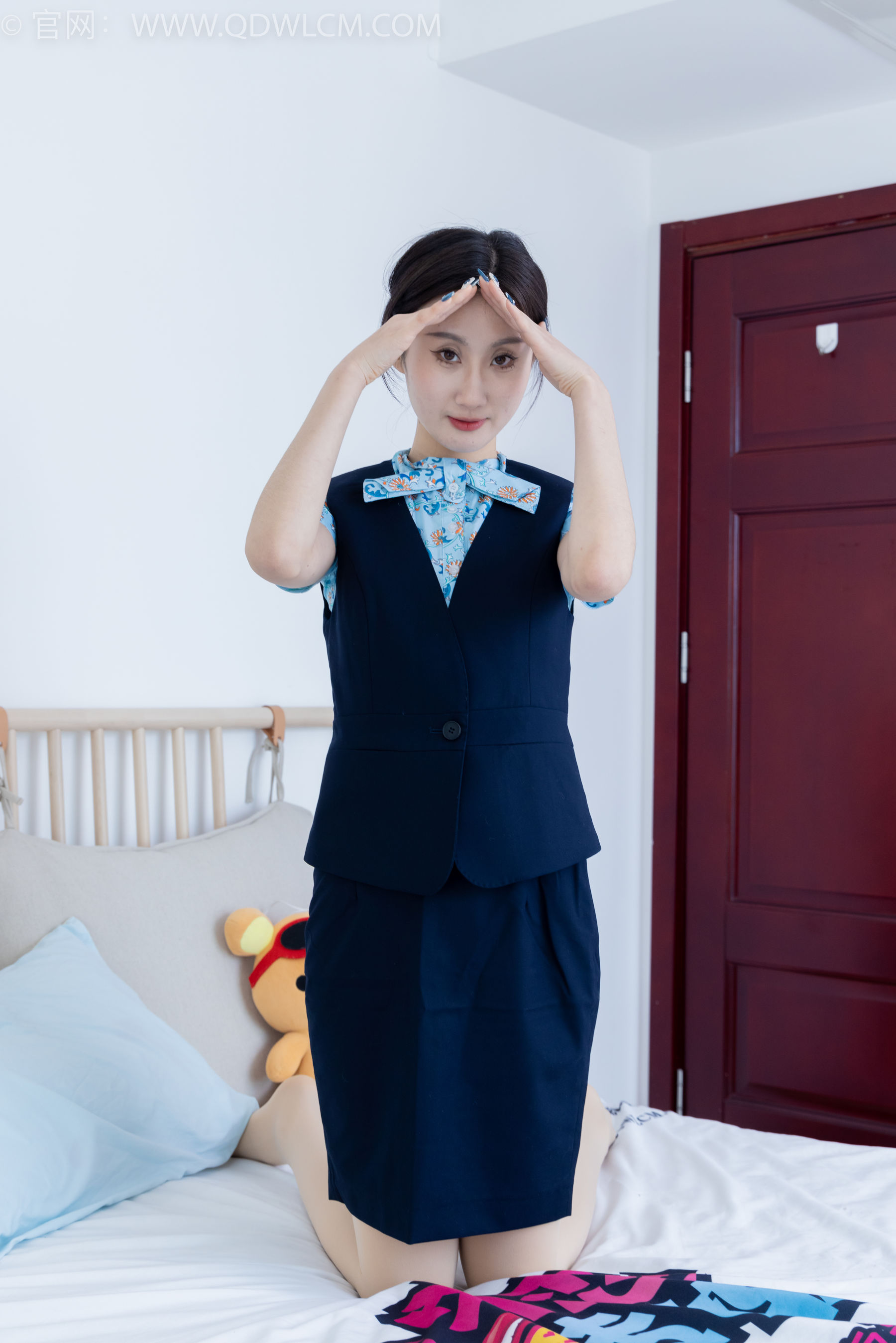 View - 物恋传媒 - Chiness Model  No.2030 雏菊 -蜉蝣一梦 - 图库库