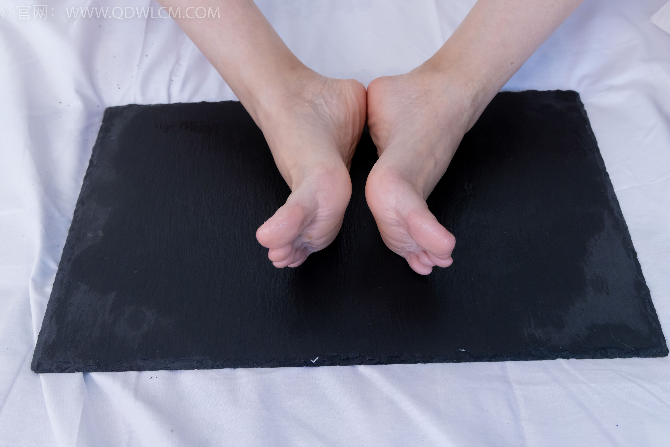 View - 物恋传媒 - Chiness Model  No.2038 小敏 -满山秋叶 - 图库库