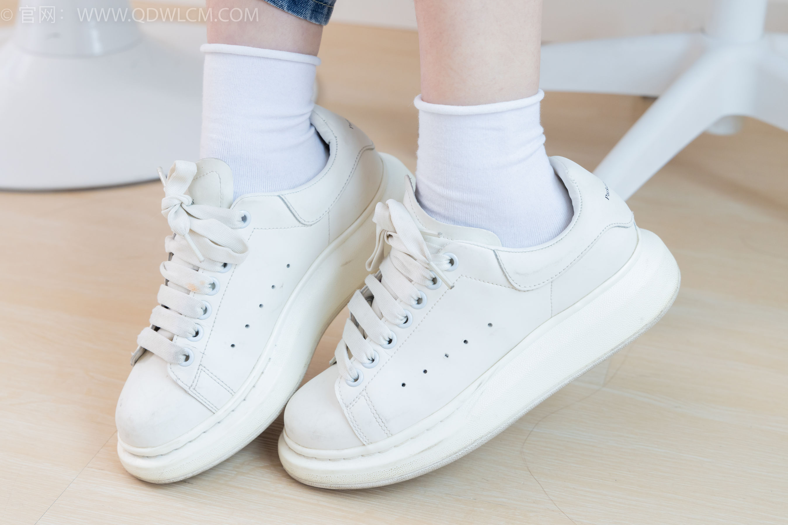 View - 物恋传媒 - Chiness Model  No.2019 闪闪 -樱桃小丸子 - 图库库