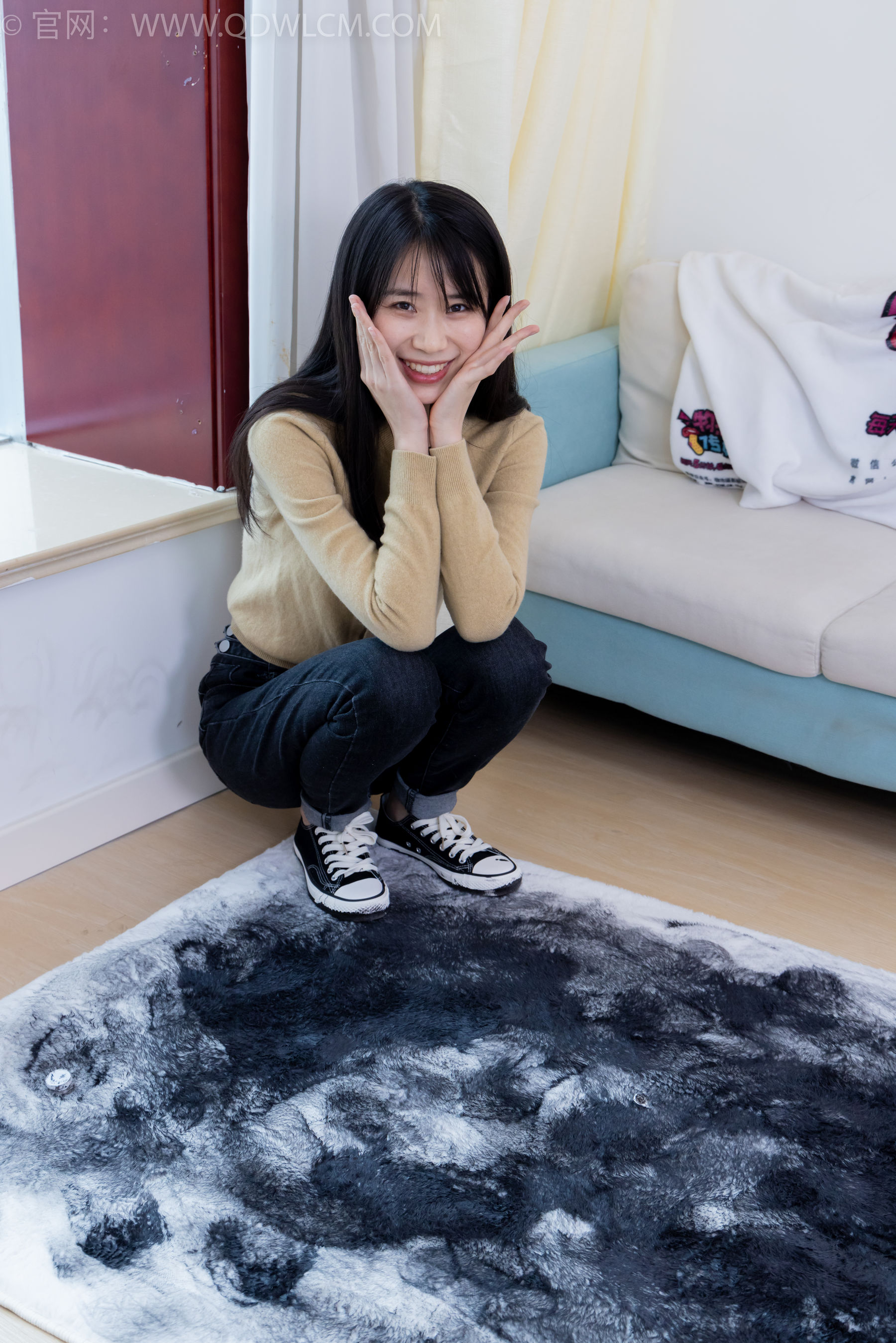 View - 物恋传媒 - Chiness Model  No.2033 菜菜 -熟悉的面孔 - 图库库