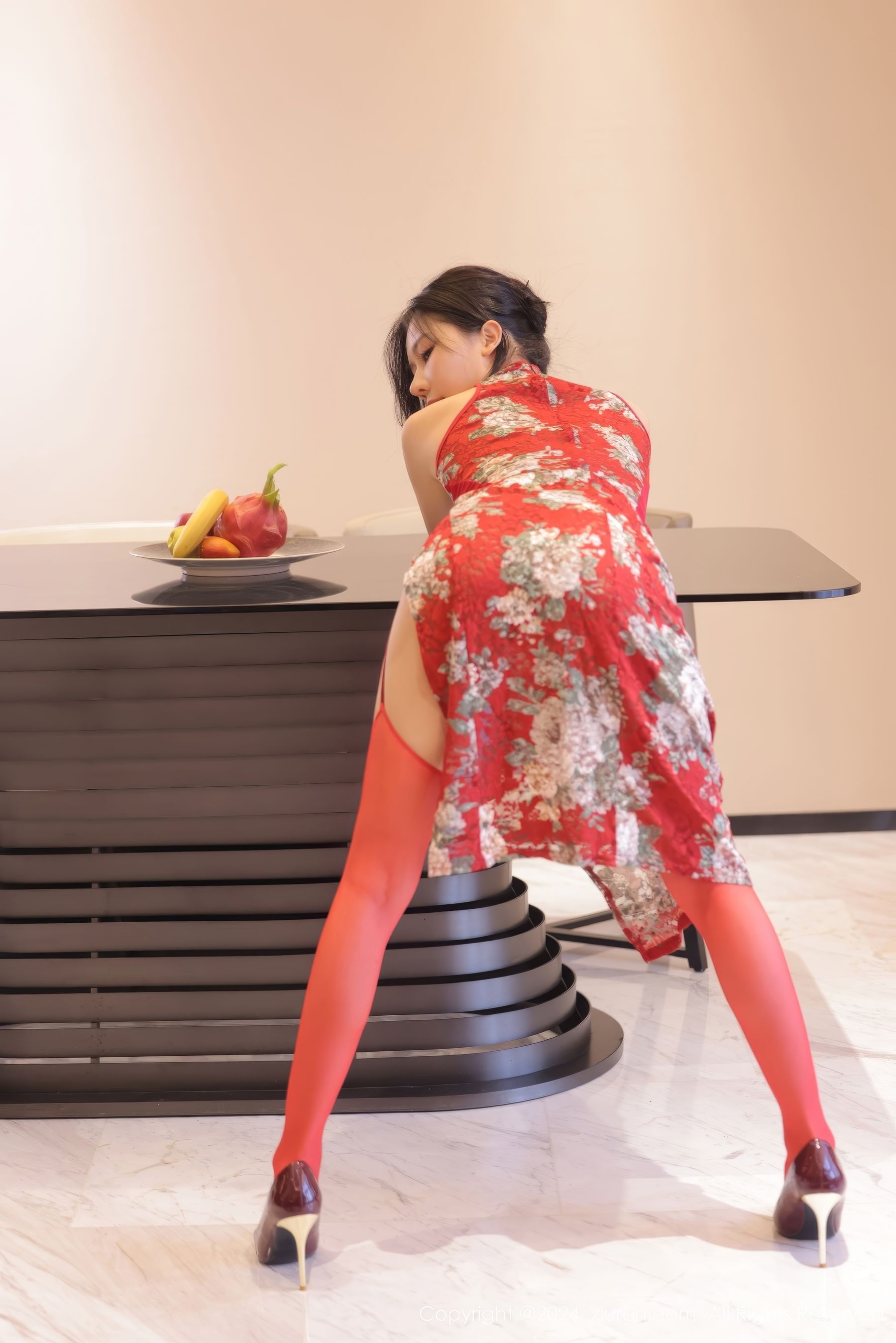 View - [XiuRen] 2024.07.17 No.8871 尹甜甜 - 图库库