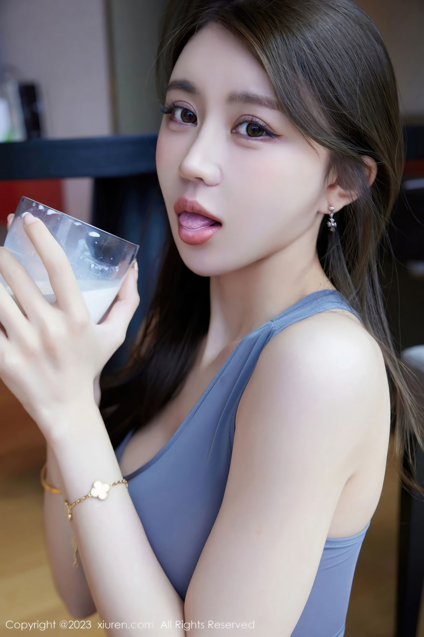 View - [XiuRen] 2023.10.25 No.7557 甜仔 - 图库库