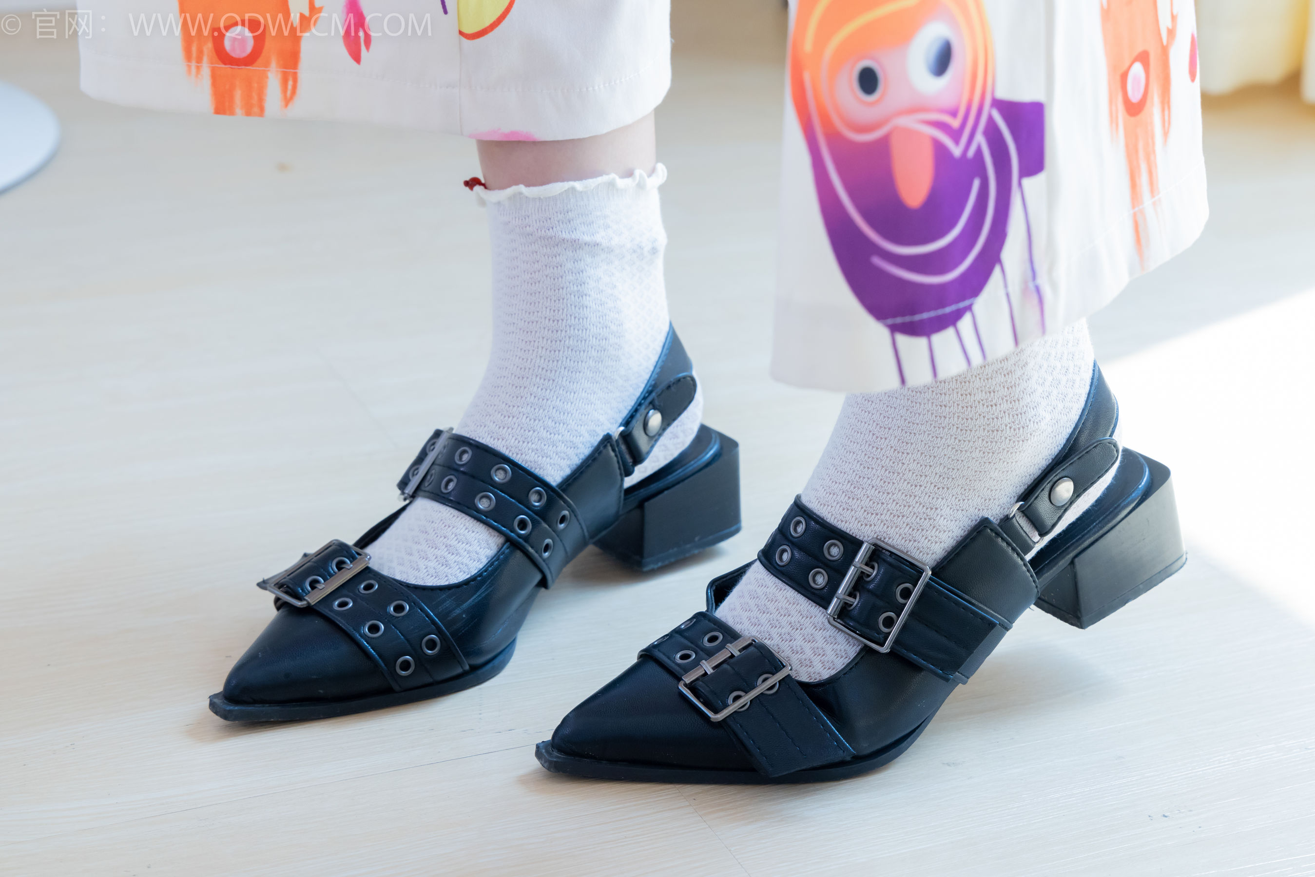 View - 物恋传媒 - Chiness Model  No.2053 椰子 -幸福碎片 - 图库库