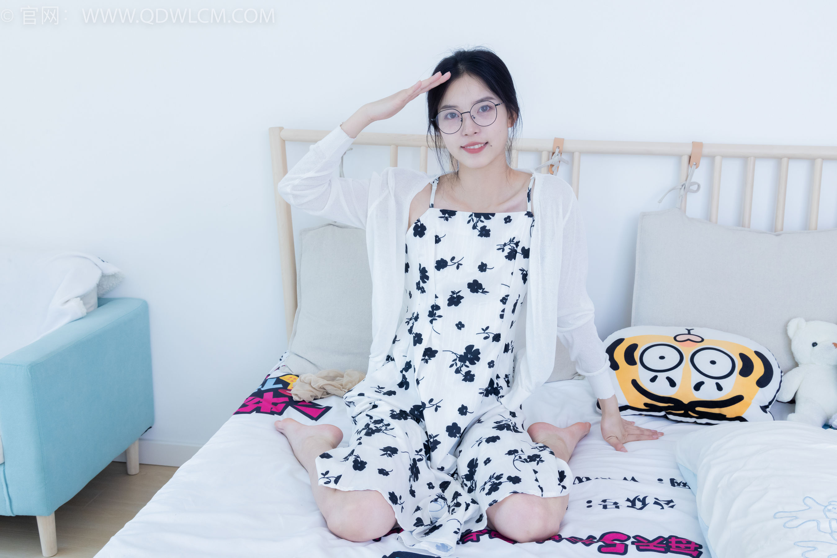 View - 物恋传媒 - Chiness Model  No.2063 茯苓 -有你的季节 - 图库库