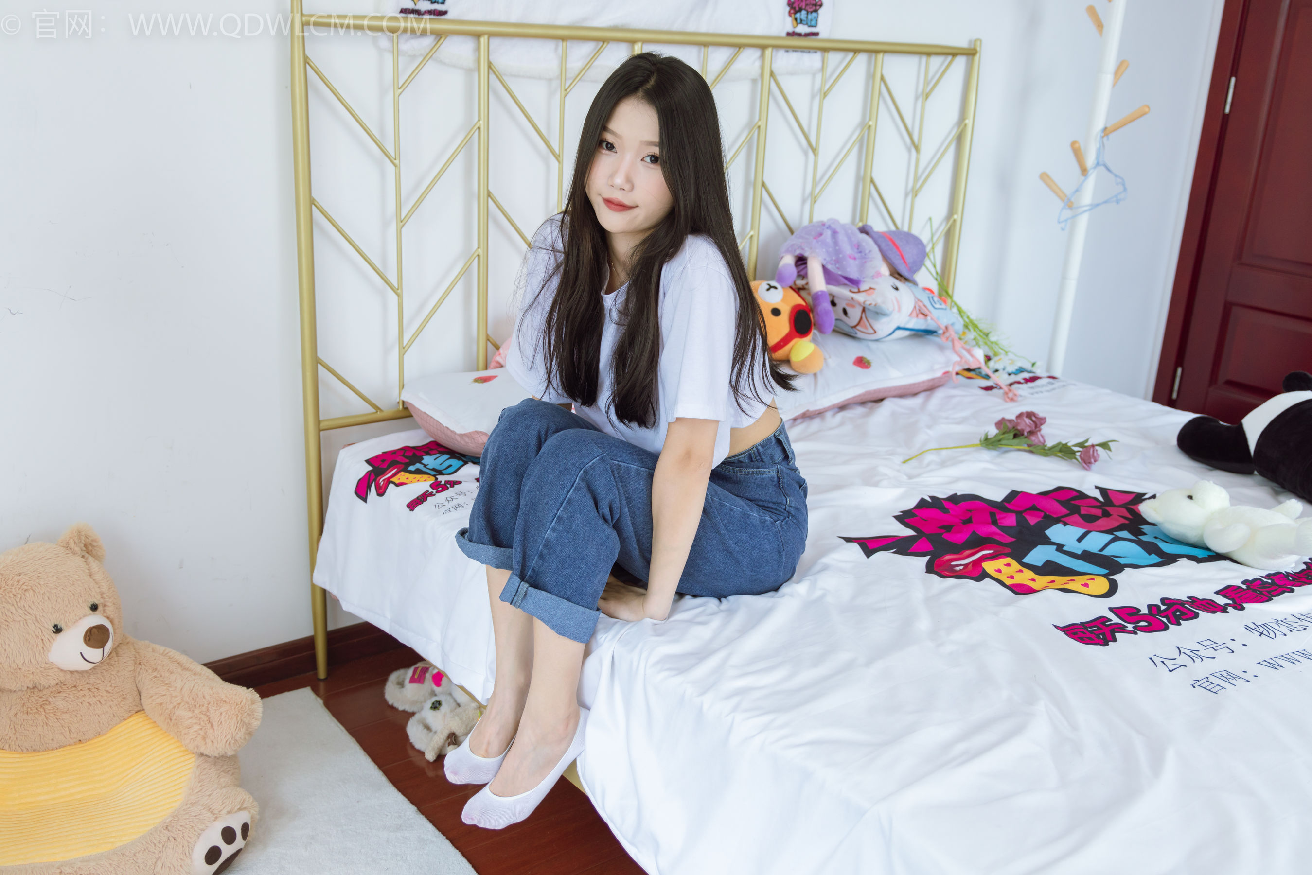 View - 物恋传媒 - Chiness Model  No.2056 小竹 -暮色回响 - 图库库